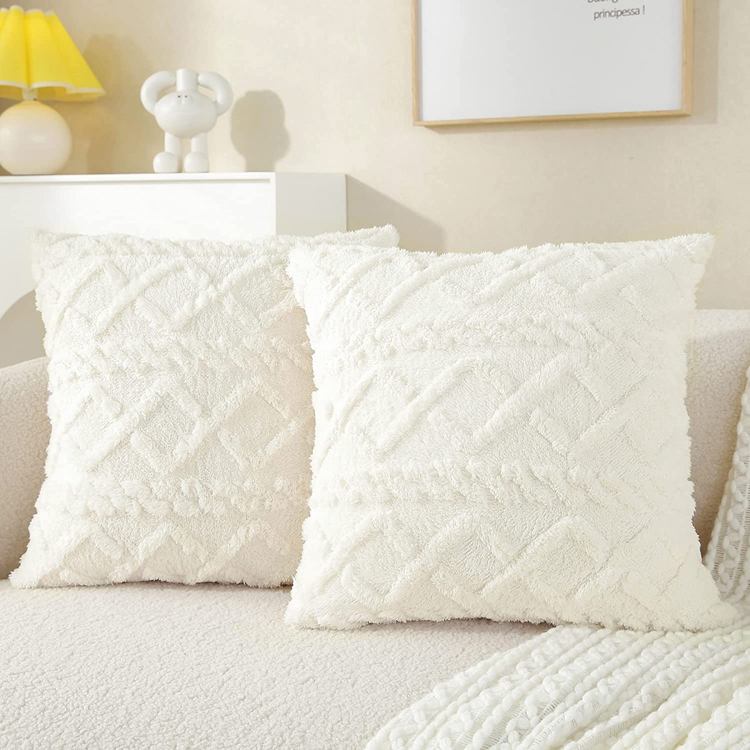 Throw pillow SUPER SOFT 3D Geometric PATTERN Fur Pack of 2 throw pillows 18"x18" set of 2 - Image 4