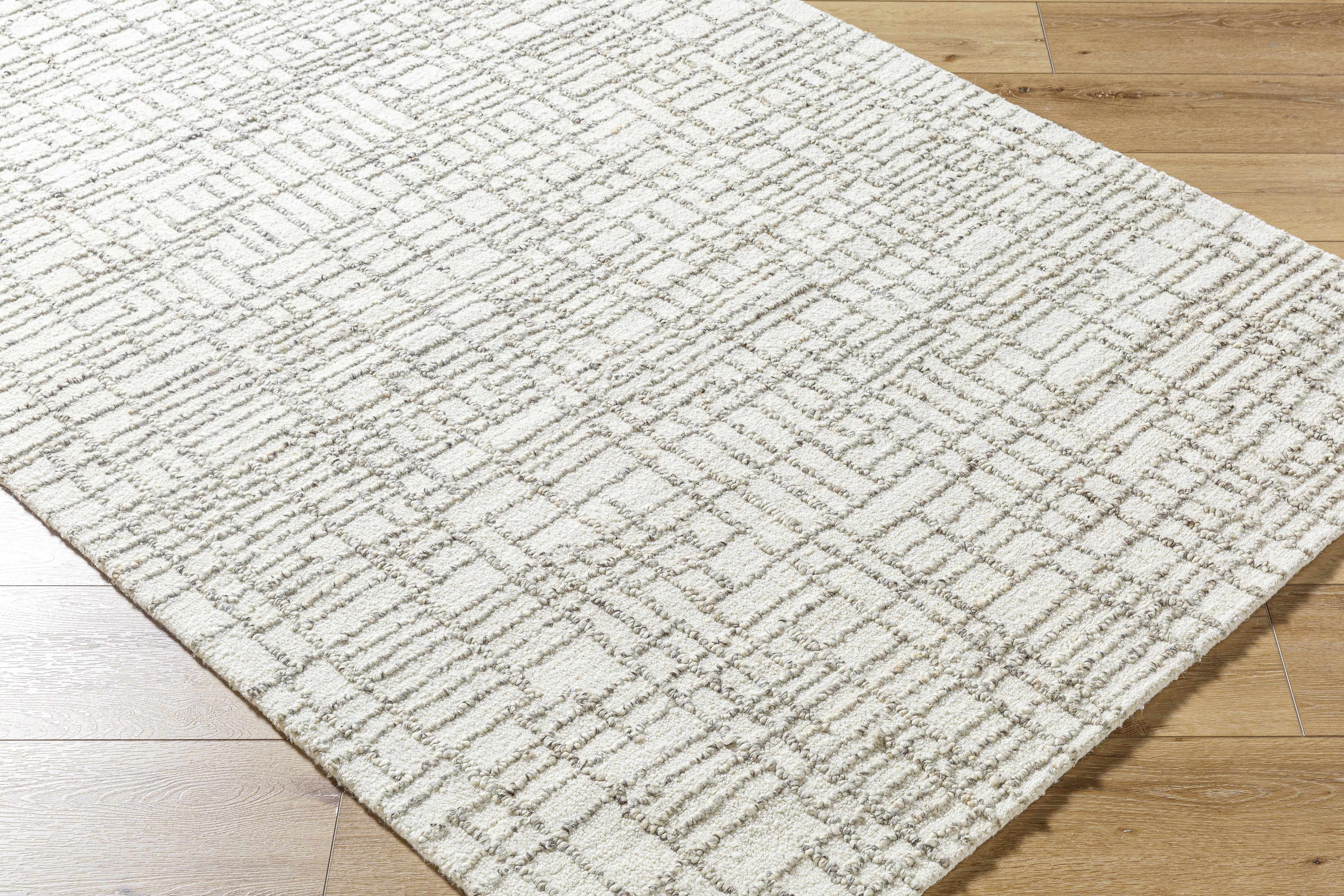 Tibby Area Rug - Image 4