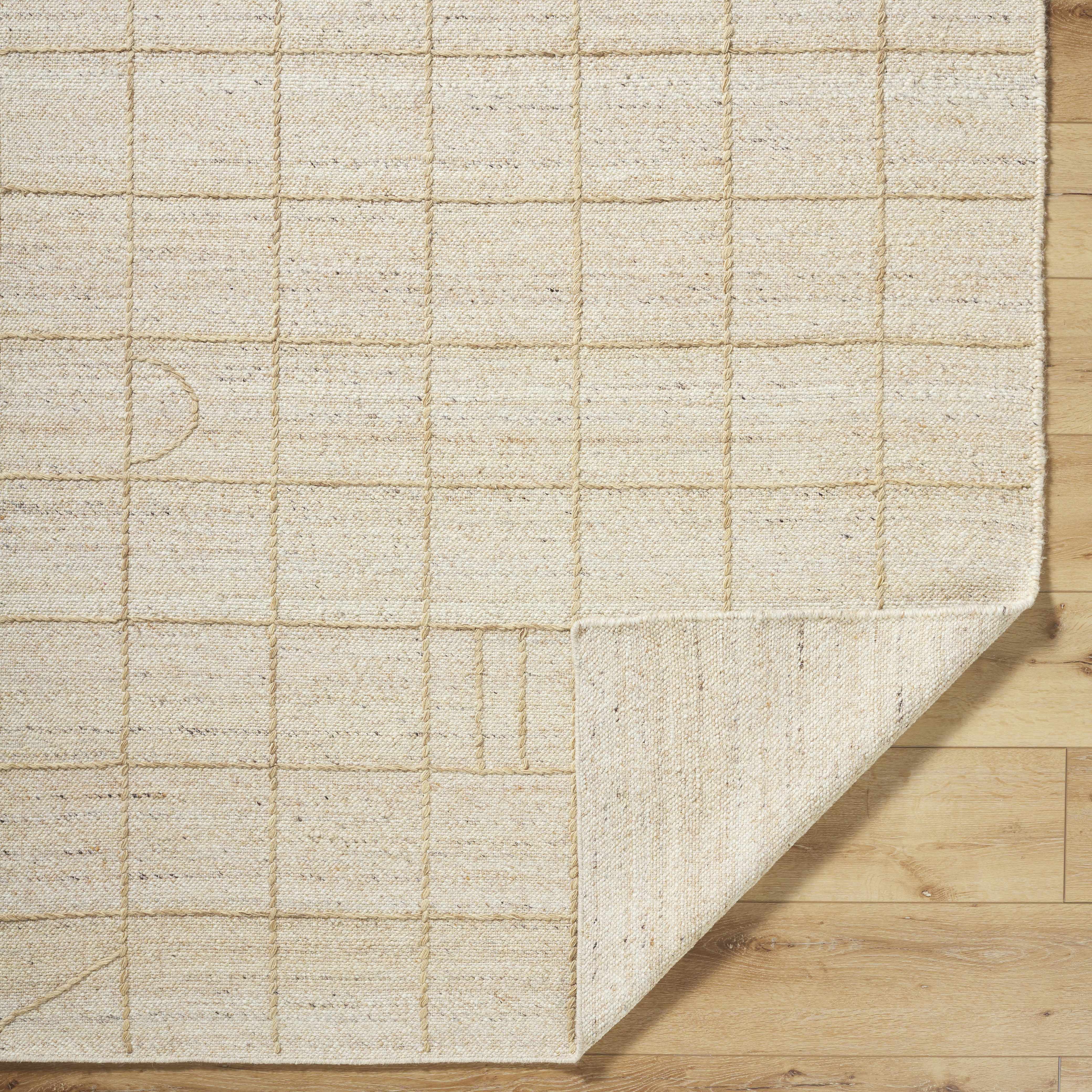 Tieve Area Rug - Image 5