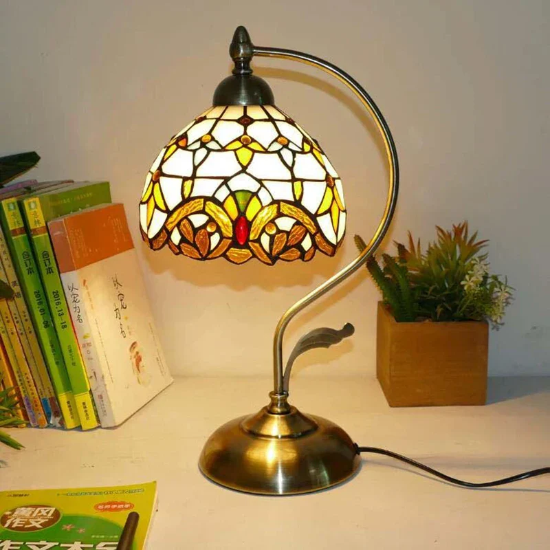 Tiffany Style LED Table Lamp Bedside Bedroom Decorative European E27 Lighting - Image 3