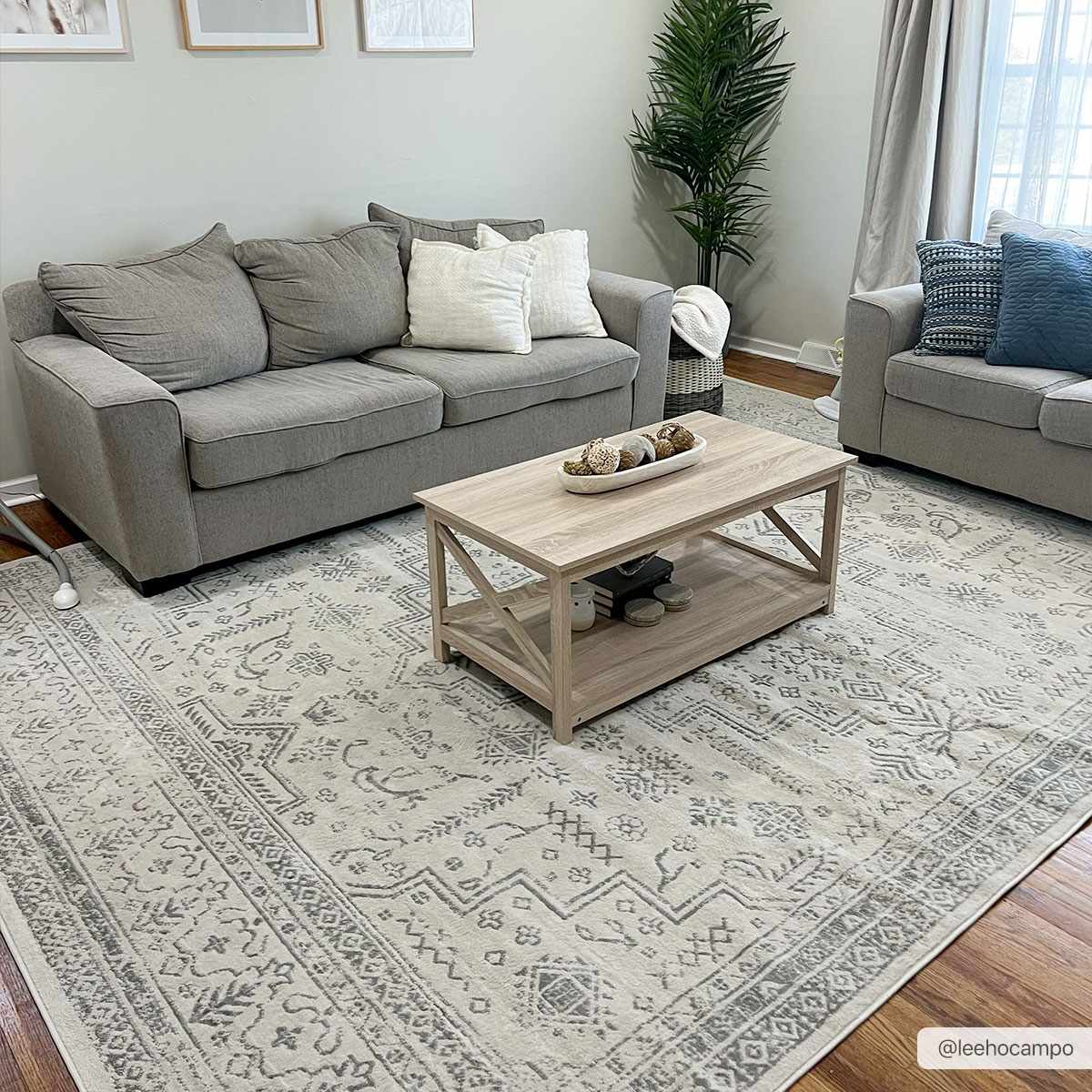 Tigried Ivory & Gray 2323 Area Rug - Clearance - Image 2