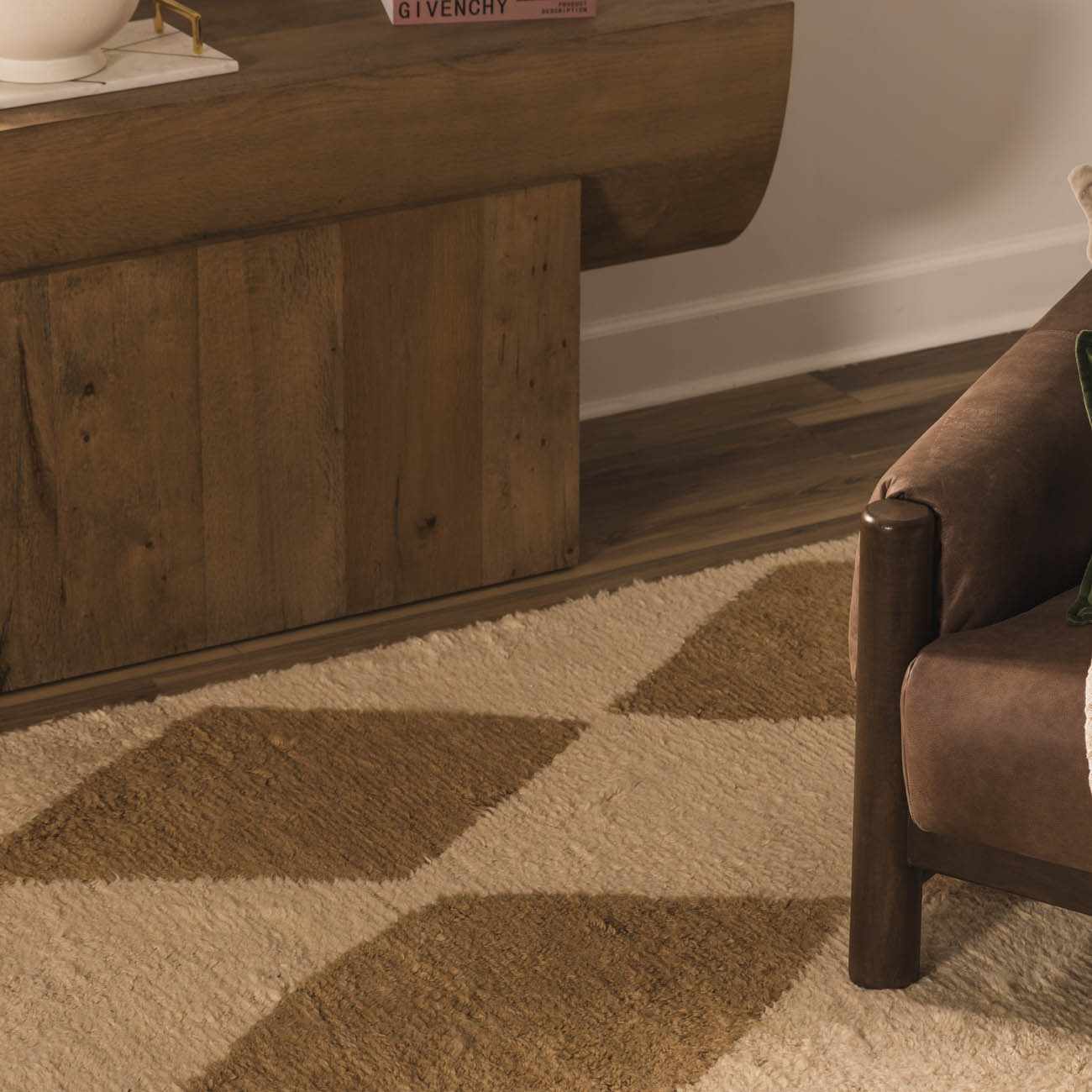 Tivka Diamond Checkered Wool Rug - Image 12