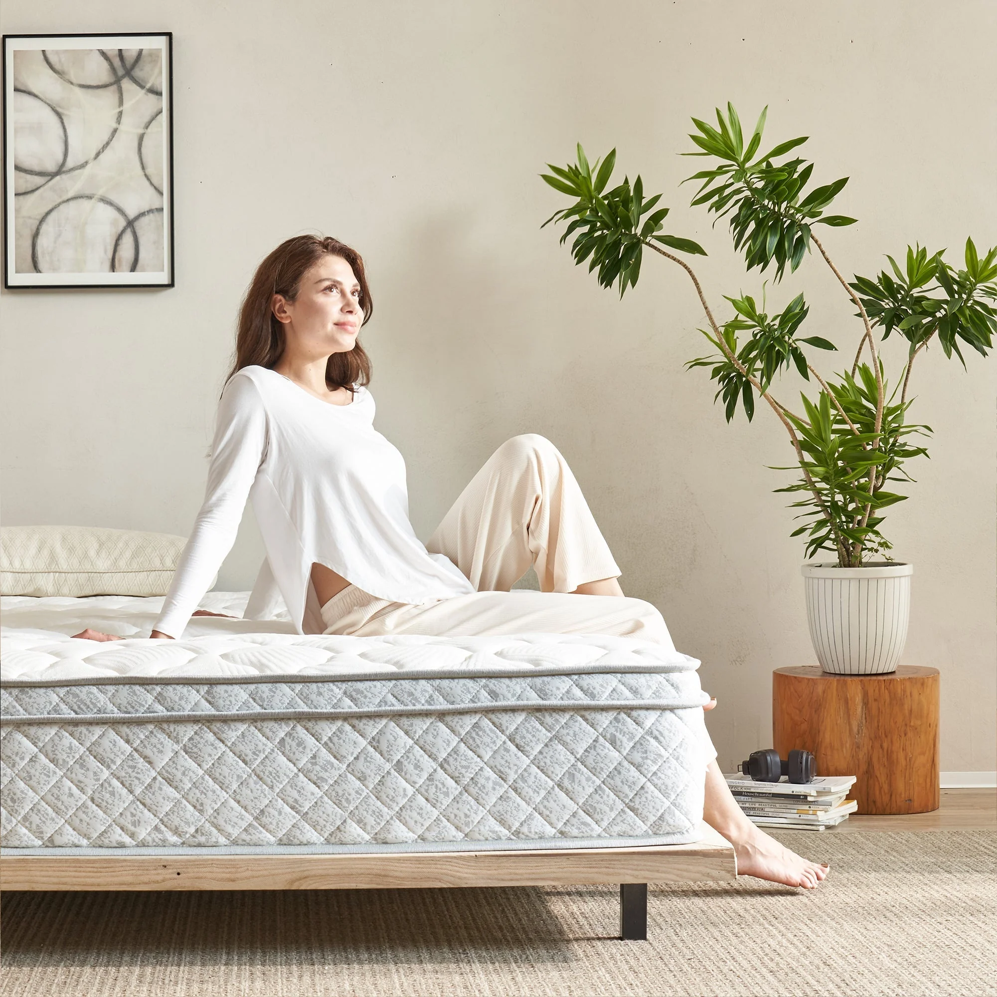 TM Home 12 Inch Hybrid Cooling Memory Foam Mattress - Image 3