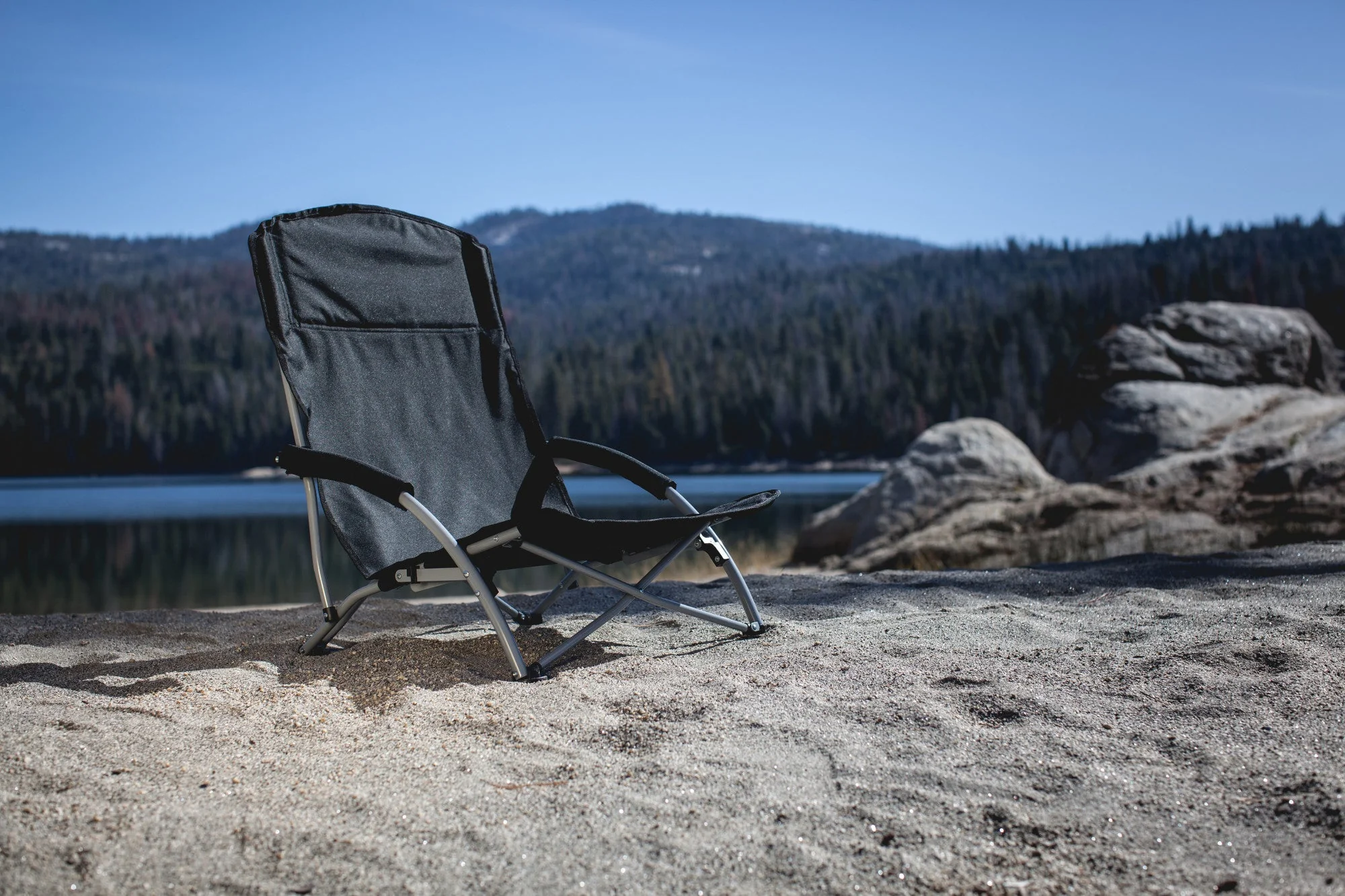 Tranquility Beach Chair with Carry Bag - Image 17