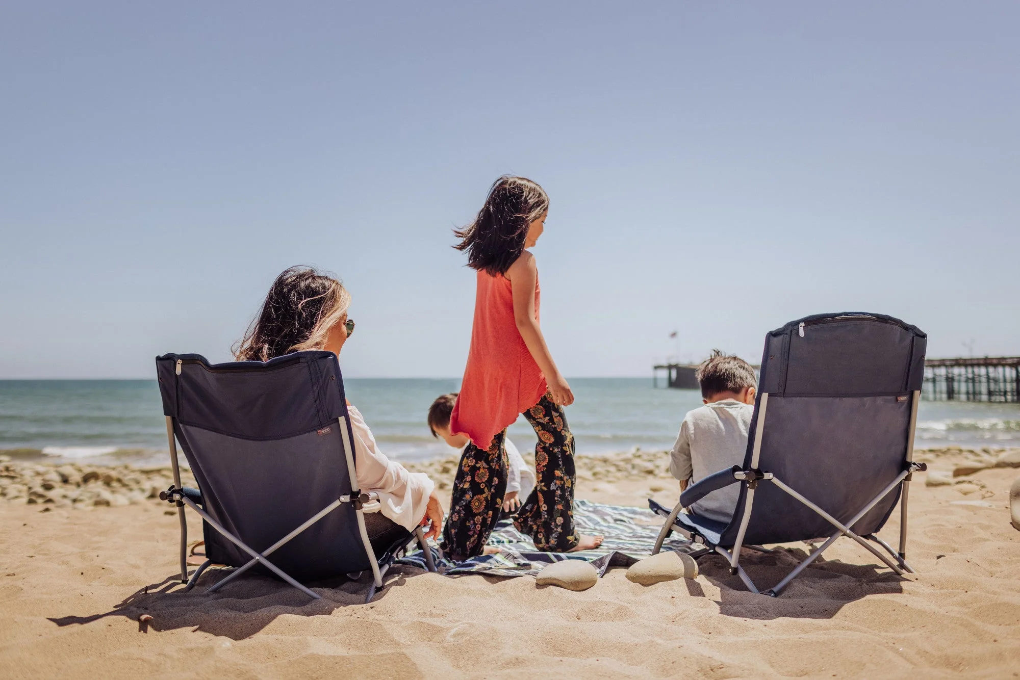 Tranquility Beach Chair with Carry Bag - Image 4