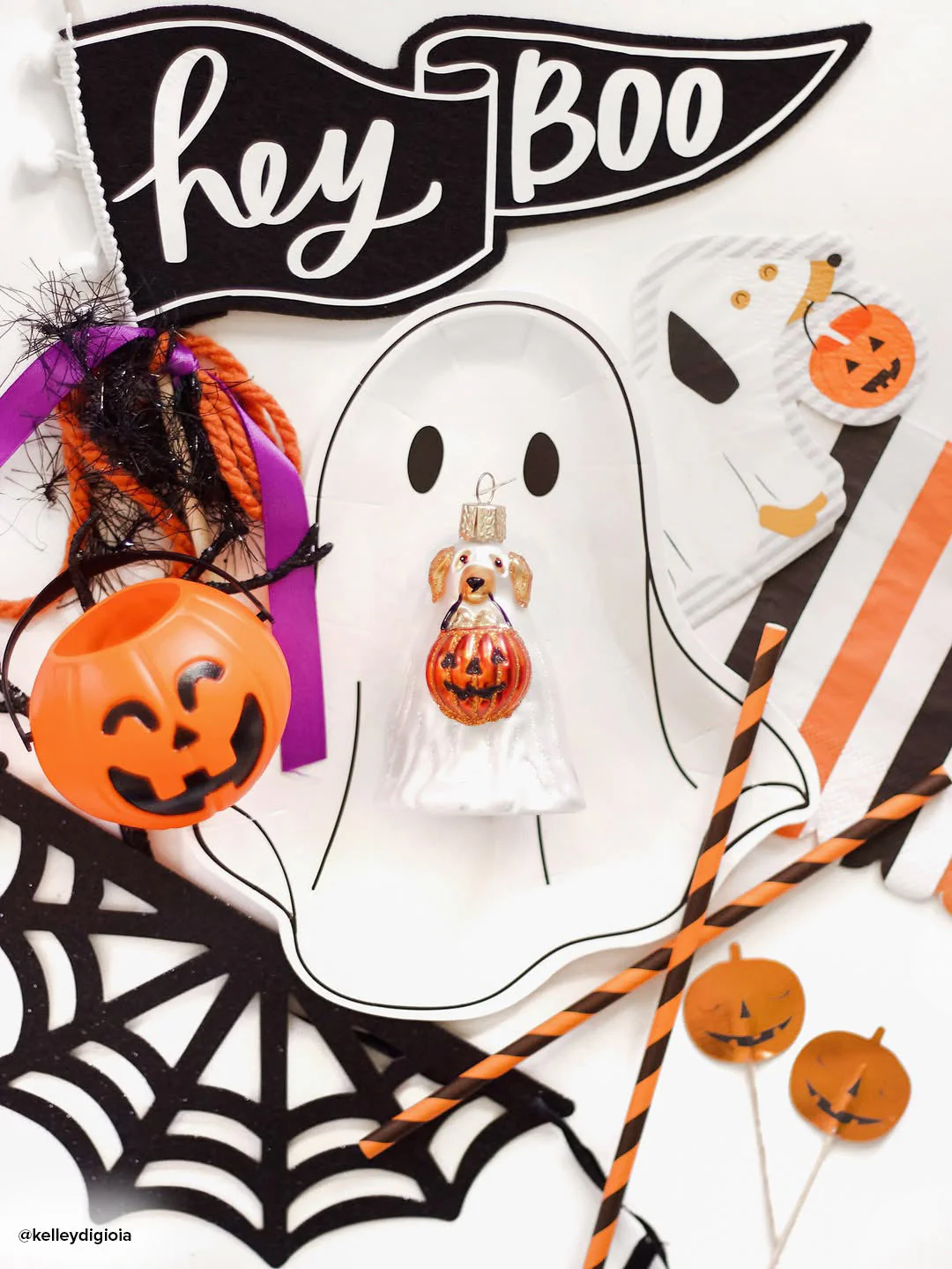 Trick-or-treat Pooch Ornament - Image 3