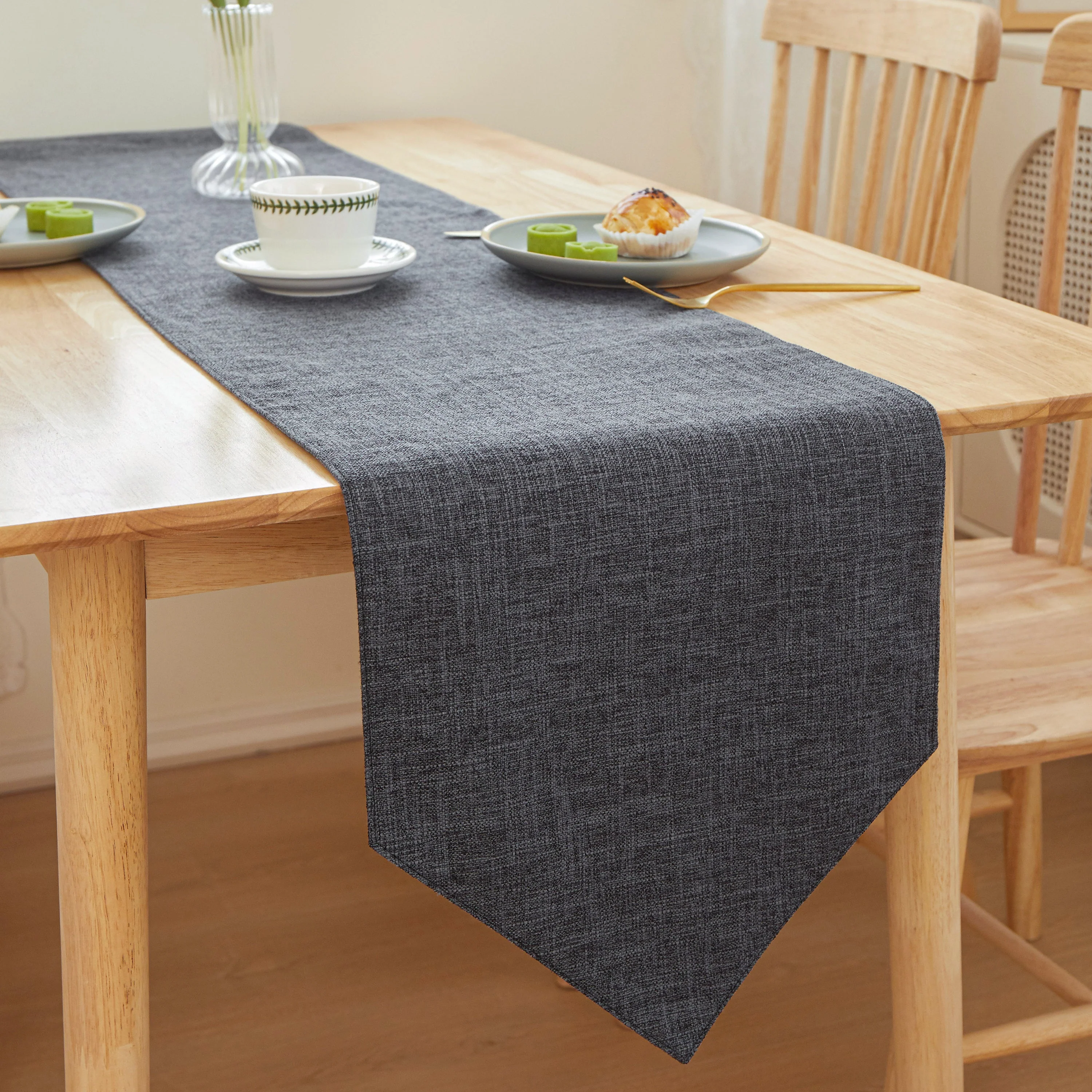 TRT Table Cloth Triangle Edges 12" W x 71" L - Image 13