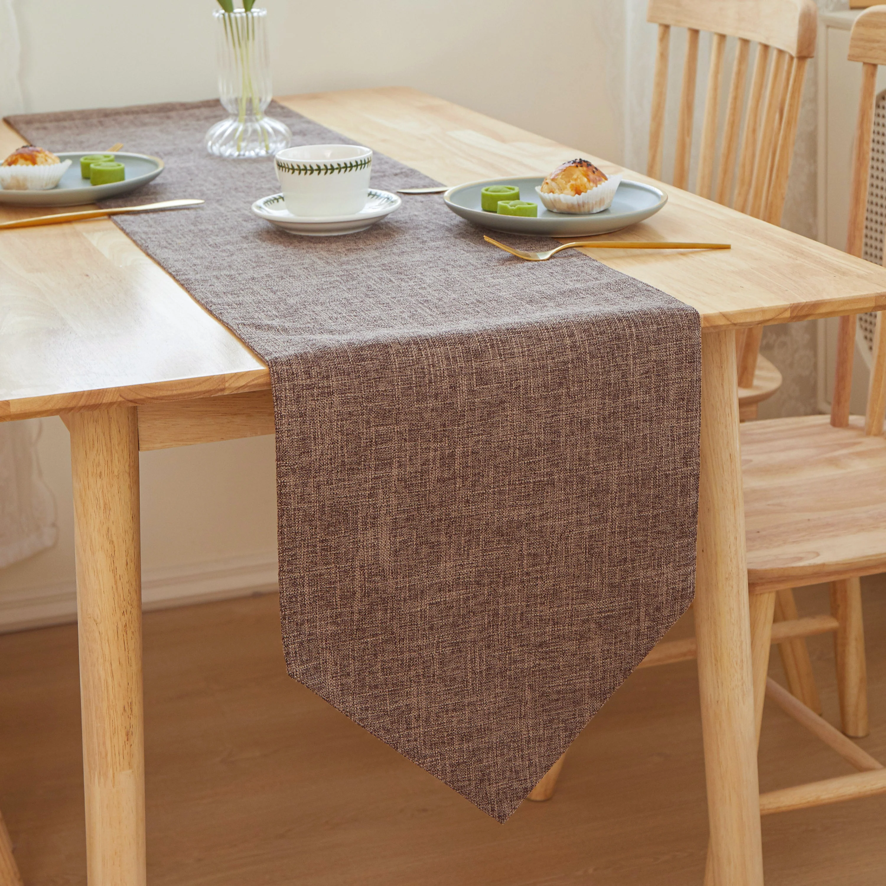 TRT Table Cloth Triangle Edges 12" W x 71" L - Image 14