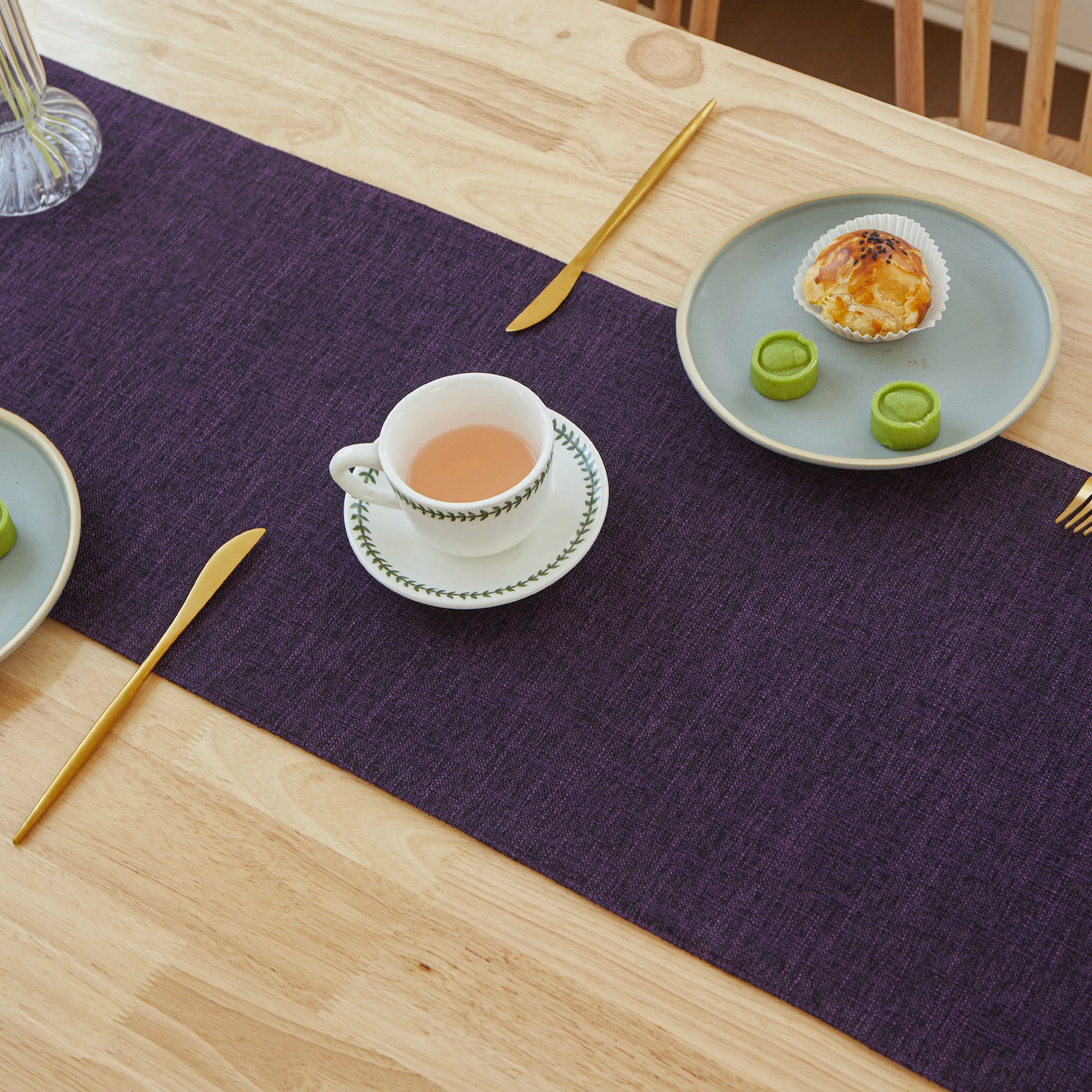 TRT Table Cloth Triangle Edges 12" W x 71" L - Image 18