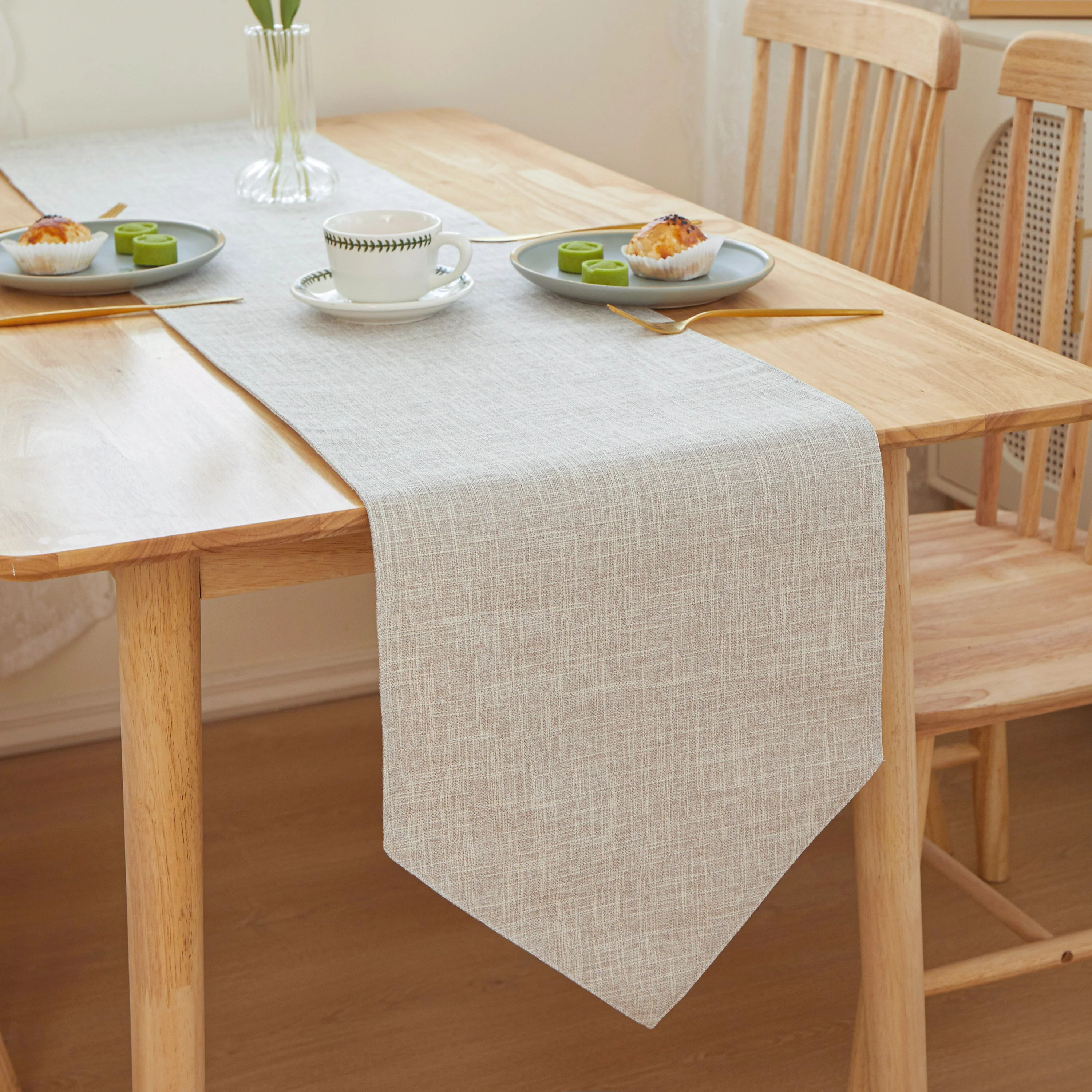 TRT Table Cloth Triangle Edges 12" W x 71" L - Image 6