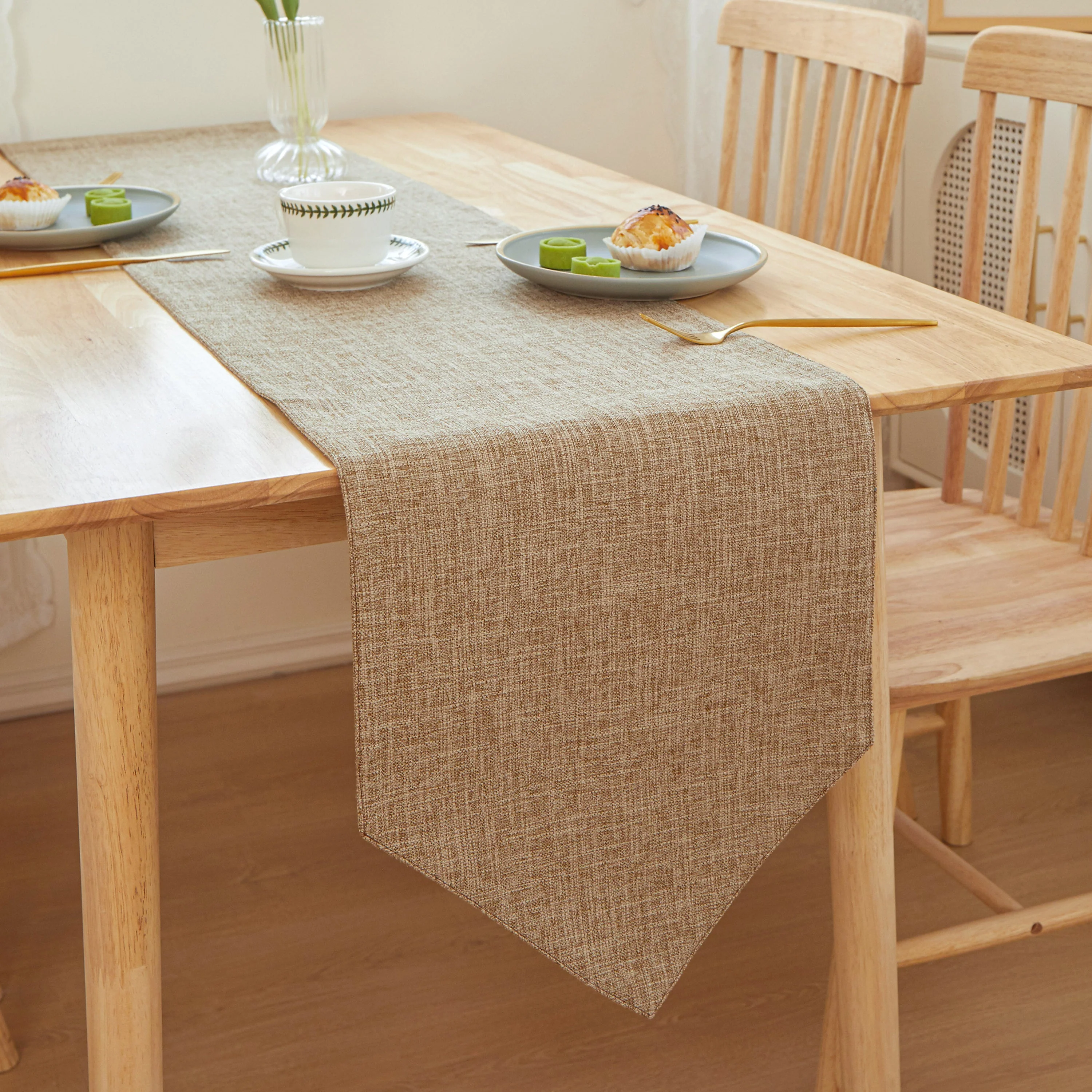 TRT Table Cloth Triangle Edges 12" W x 71" L - Image 9