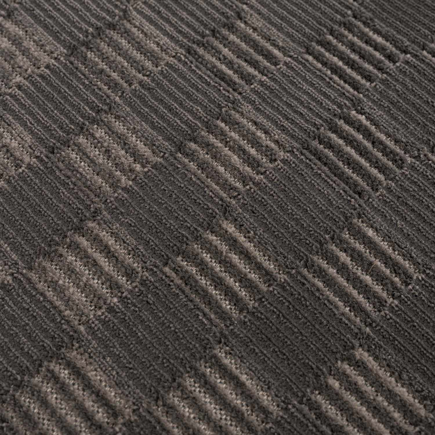 Truls 3D Checkered Washable Rug - Black - Image 12