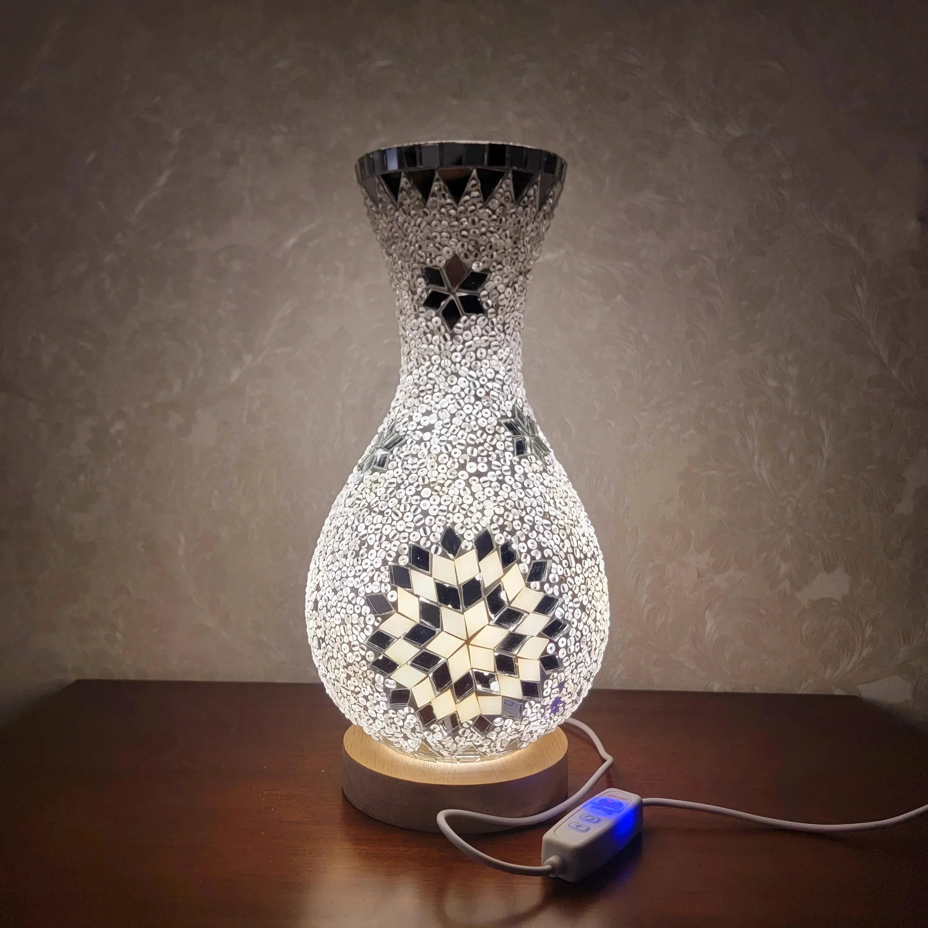 Turkish Mosaic Table Lamp Hand Inlaid Glass Mediterranean Bedroom Living Room Decor - Image 4