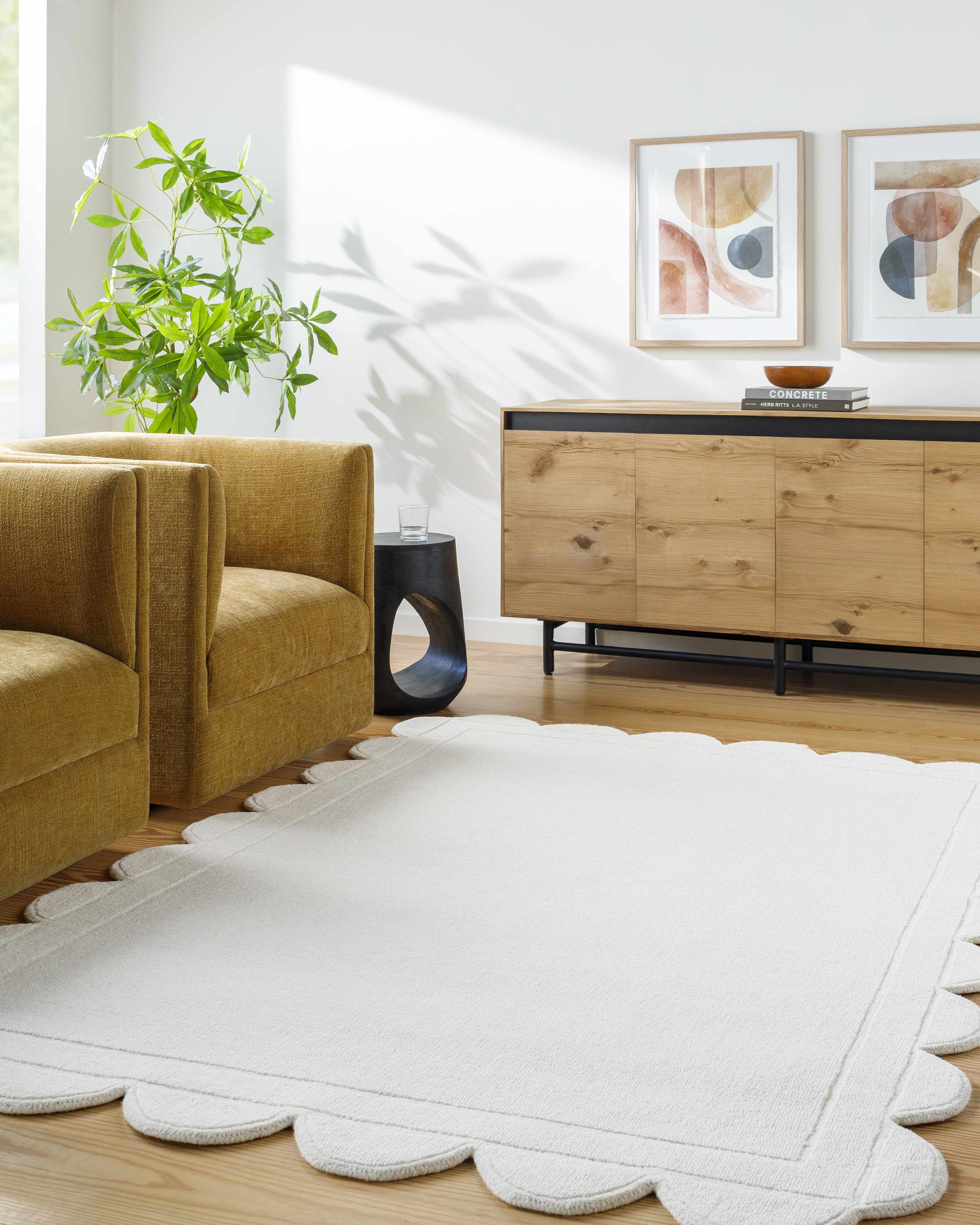 Uhuro White Geometric Area Rug - Image 2