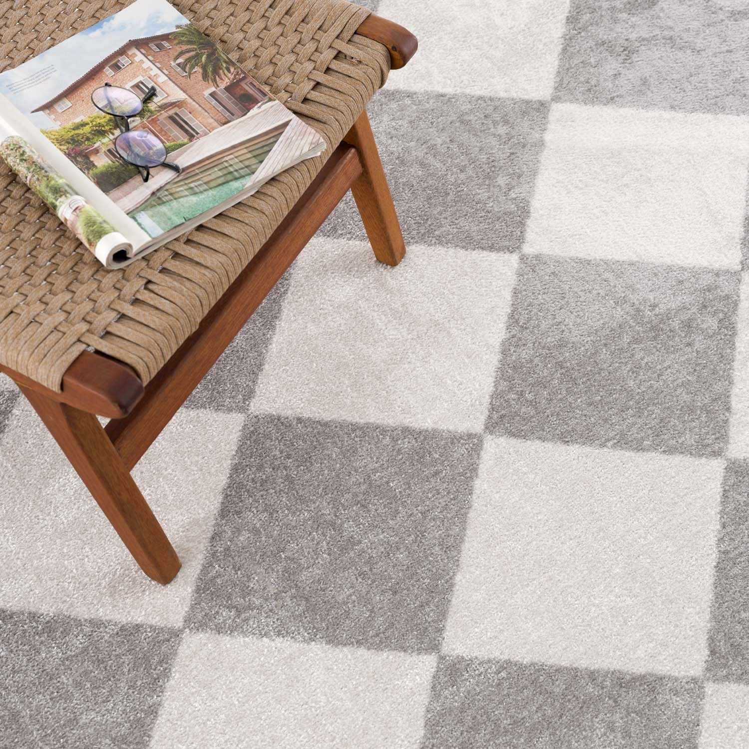 Ulric Light Gray Diamond Washable Area Rug - Image 4
