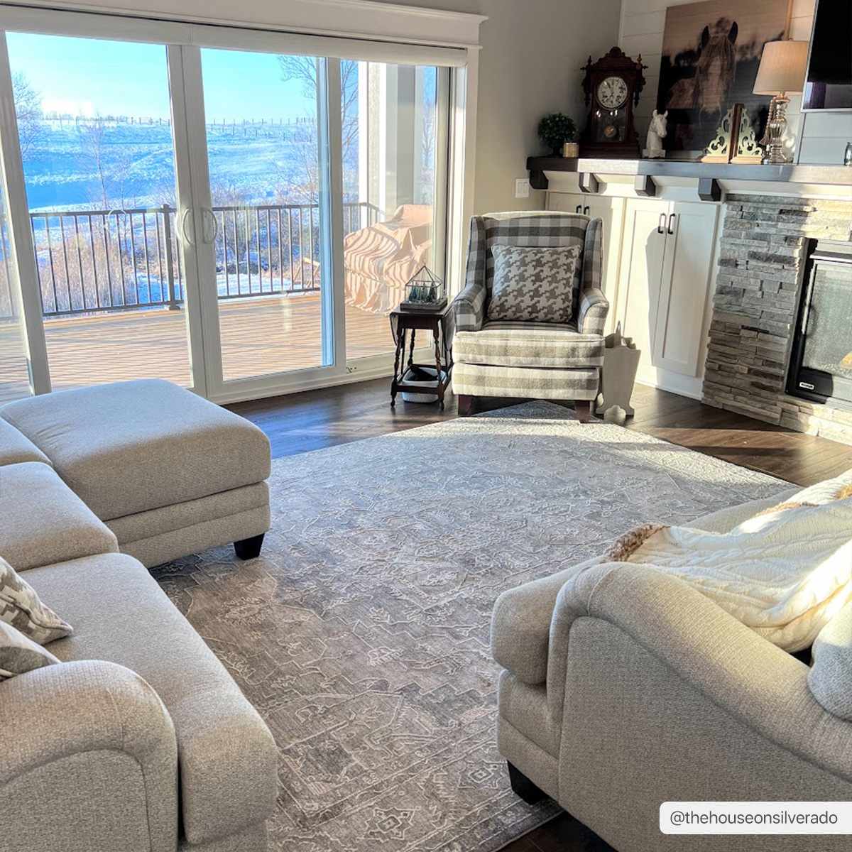 Ulubey Distressed Gray Area Rug - Image 9