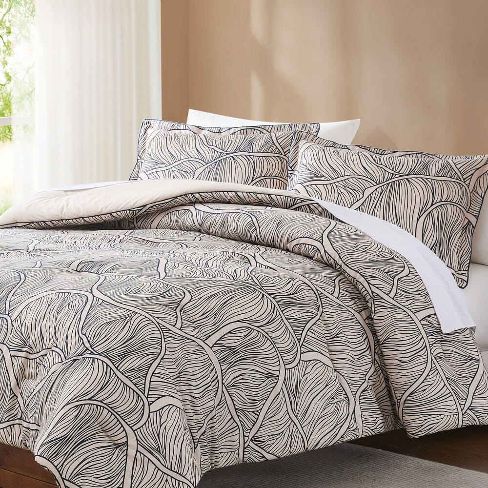 Umbra Bloom Comforter Set - Image 2