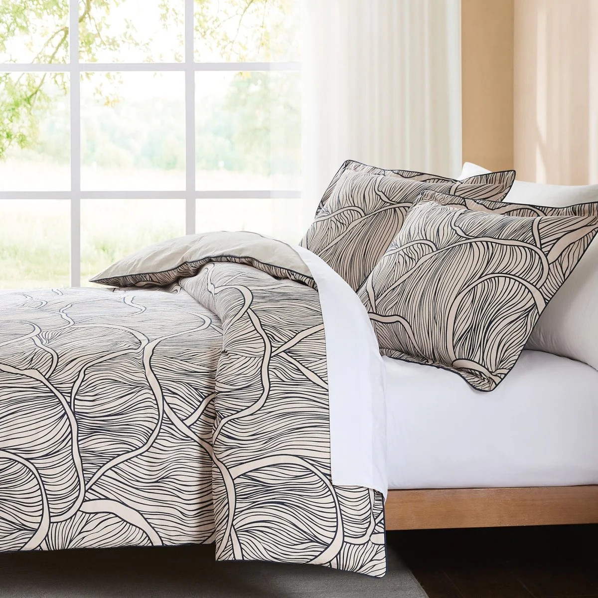 Umbra Bloom Duvet Cover Set - Image 11