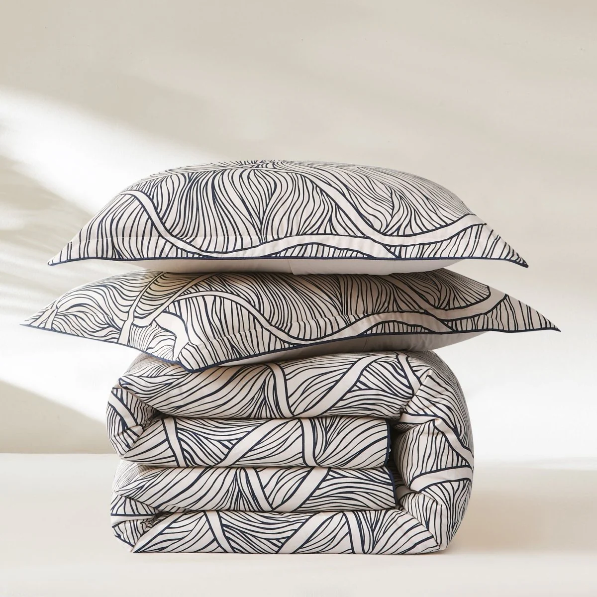 Umbra Bloom Duvet Cover Set - Image 4