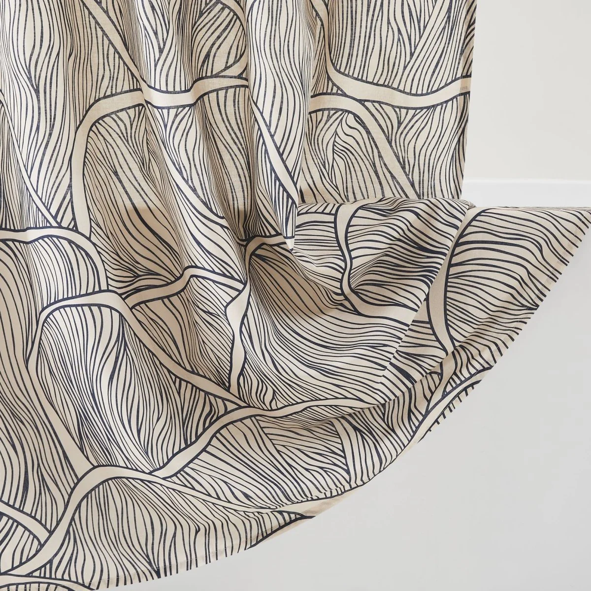 Umbra Bloom Shower Curtain - Image 4