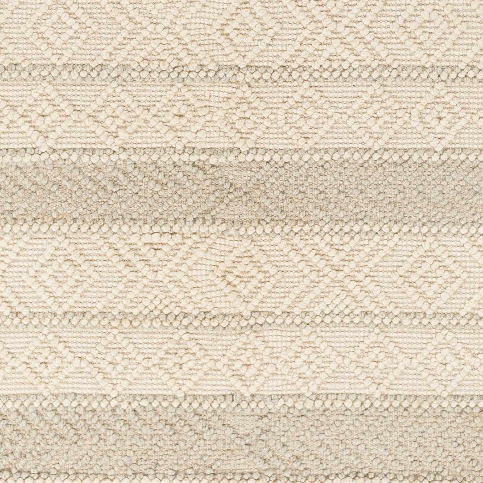 Ummi Wool Rug with Tassels - Clearance - Image 7