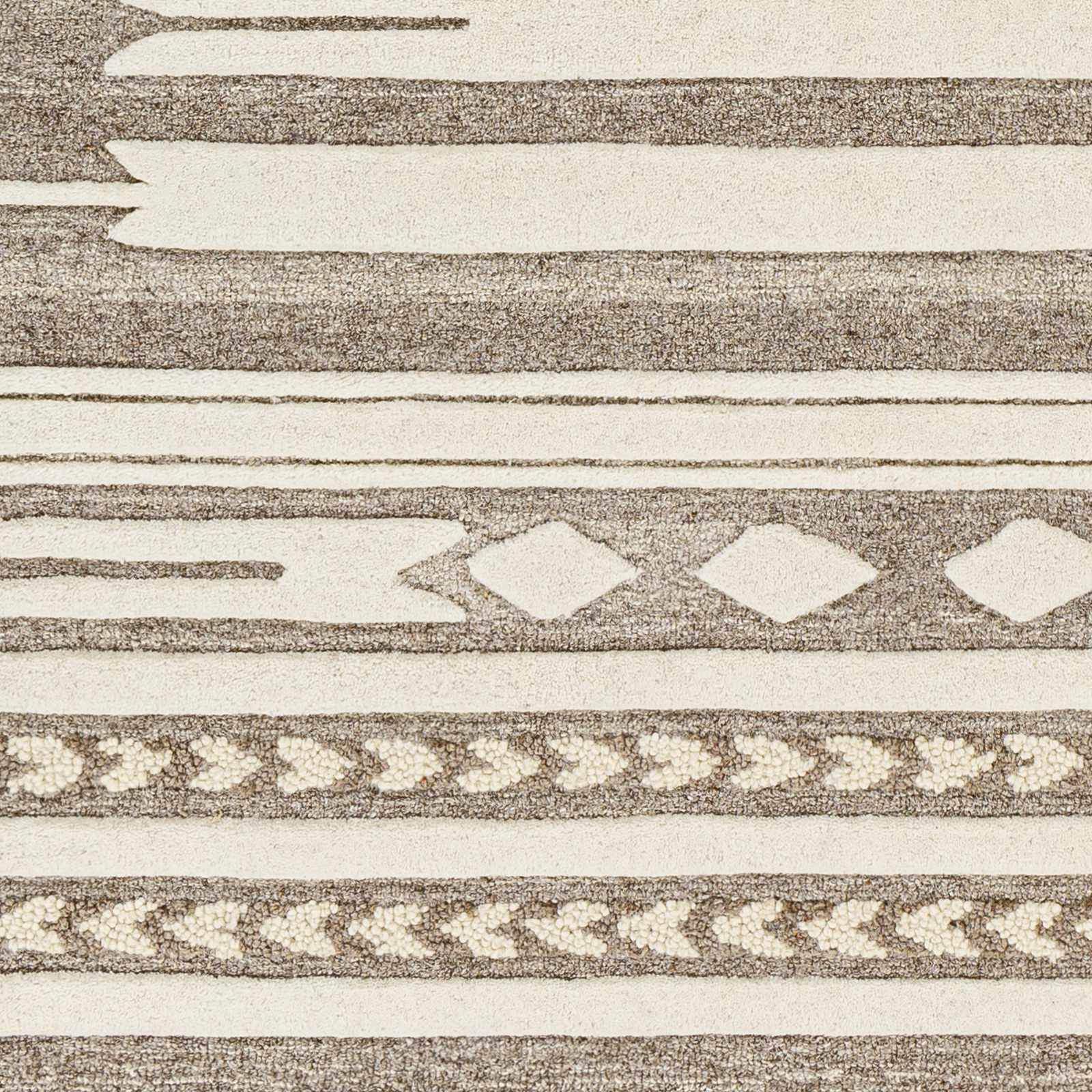 Vamo Area Rug - Clearance - Image 4