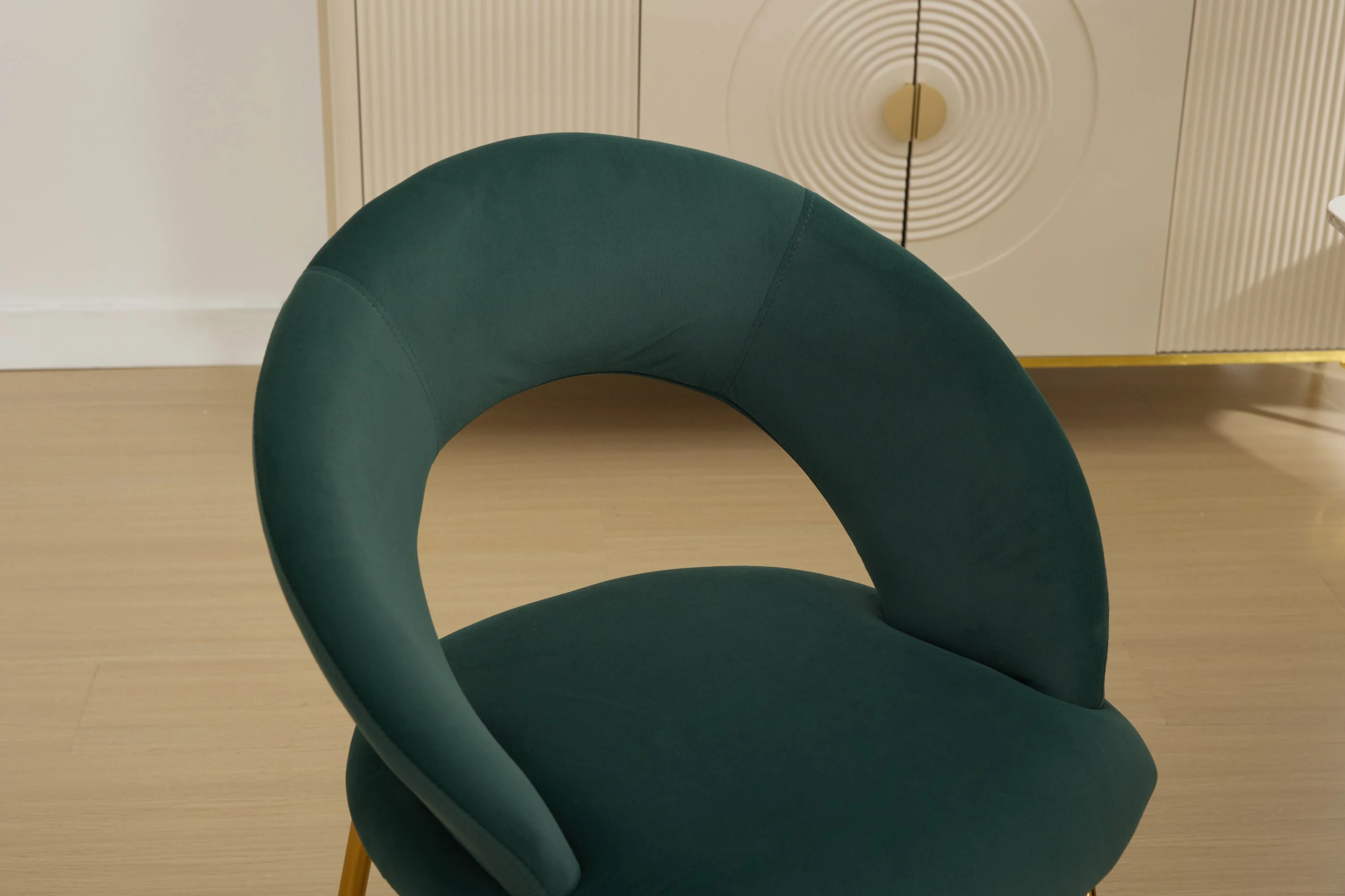 Velvet Fabric Dining Chair with Curved Backrest and Golden Metal Legs - Image 11