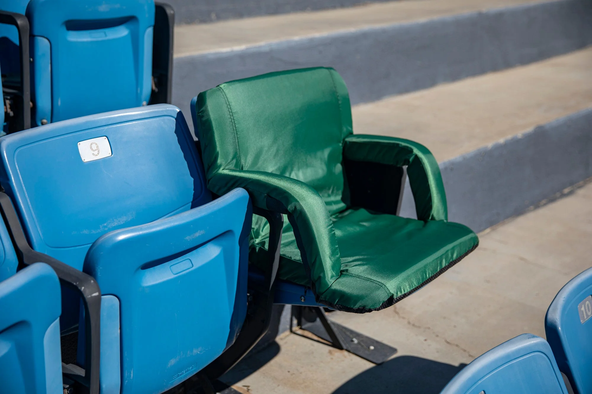 Ventura Portable Reclining Stadium Seat - Image 90