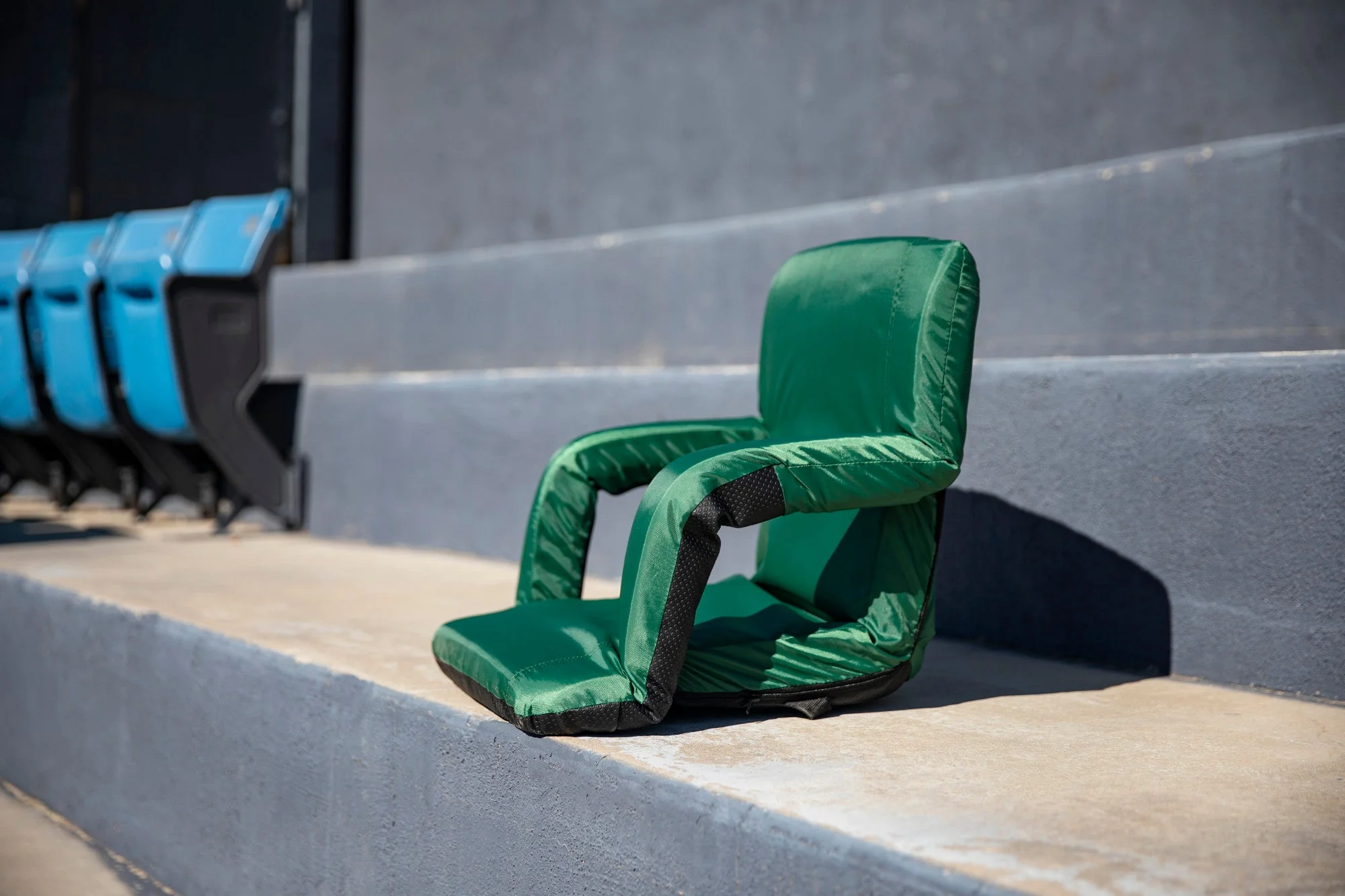 Ventura Portable Reclining Stadium Seat - Image 99