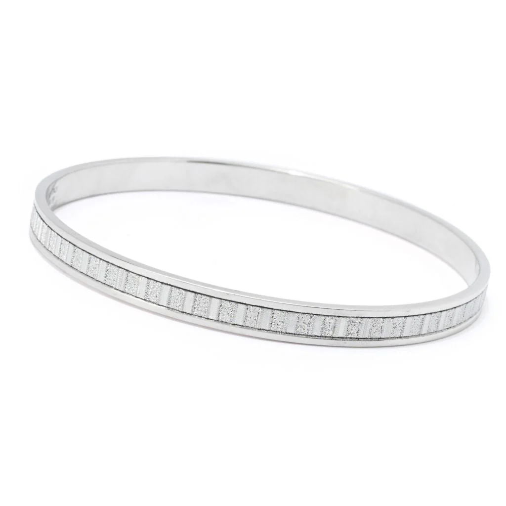 Verona Gioielli 18K Gold Plated or Sterling Silver Glitter Bangle Bracelet - Image 4