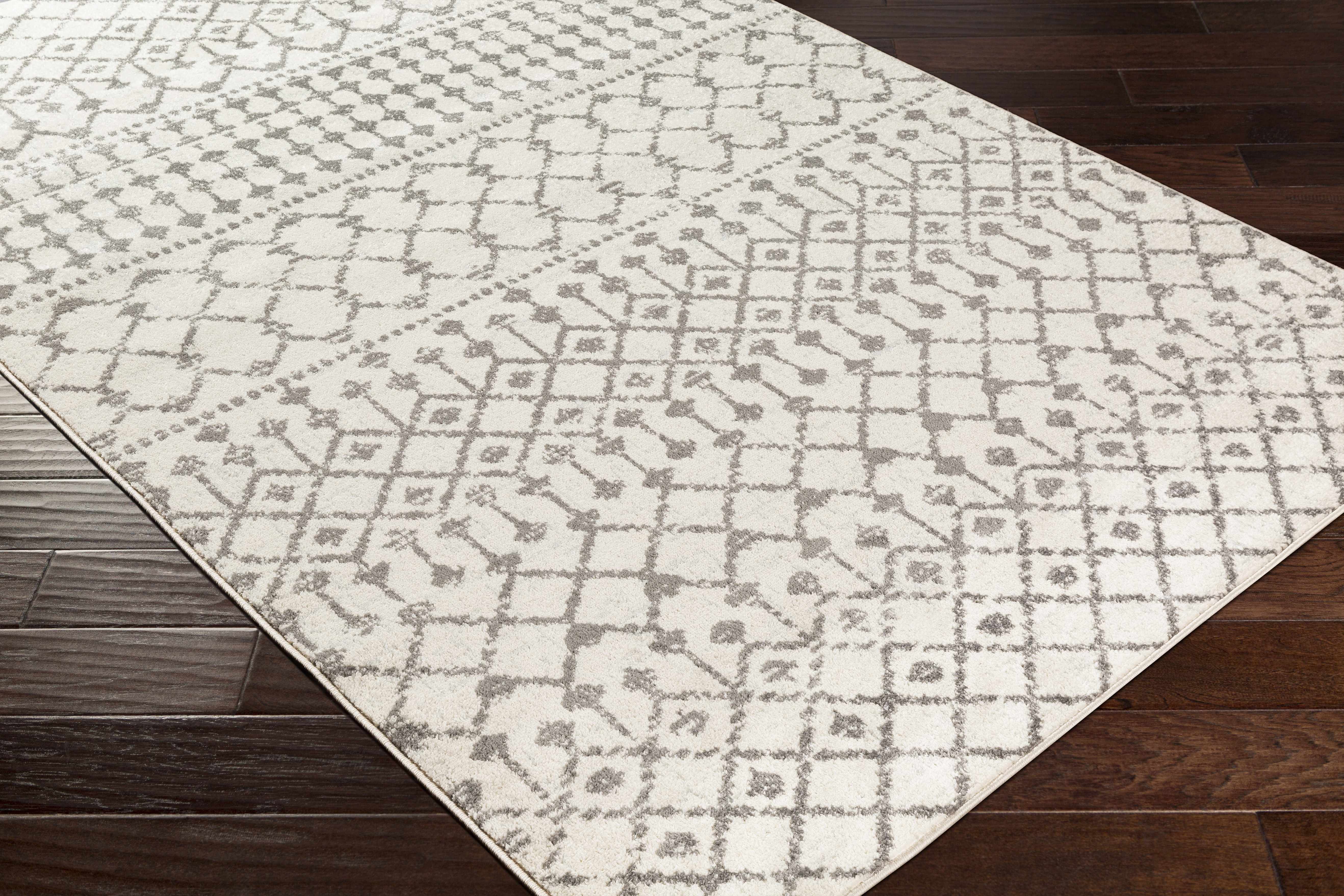 Vicksburg All Over Pattern Rug - Image 13
