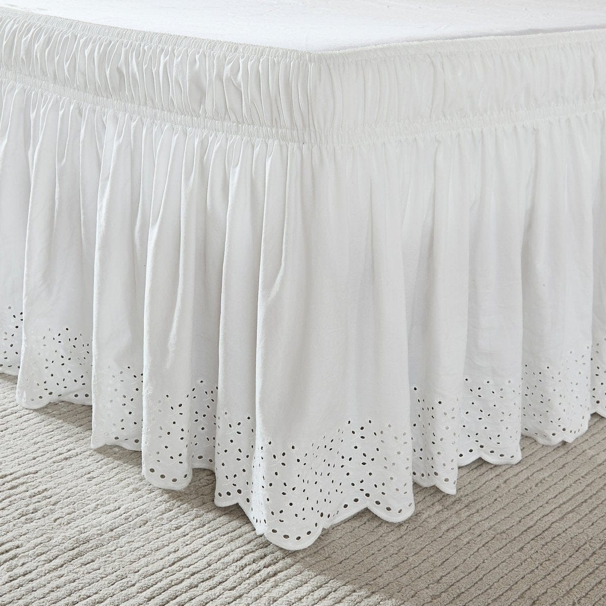 Vintage Eyelet Bed Skirt - Image 6