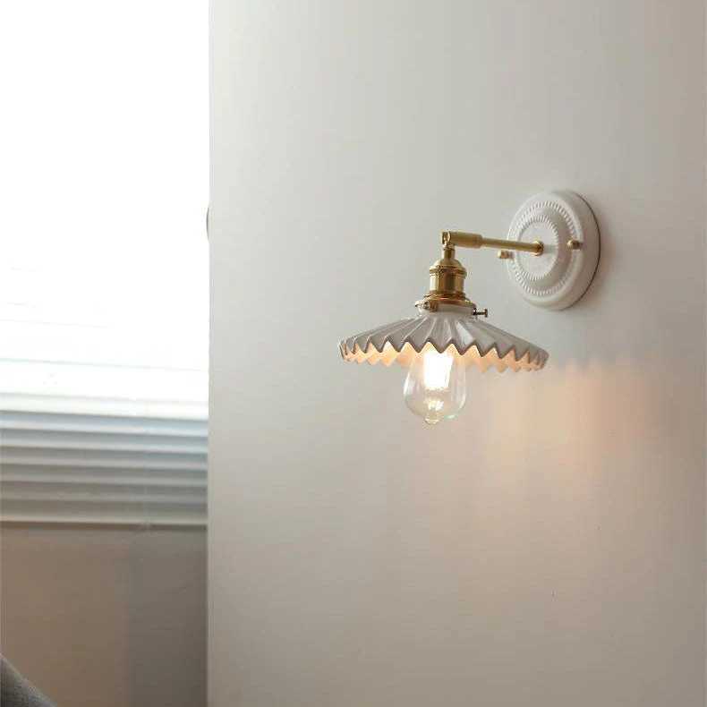 Vintage Japanese Ceramic Brass Wall Light E27 Hardwired - Image 7