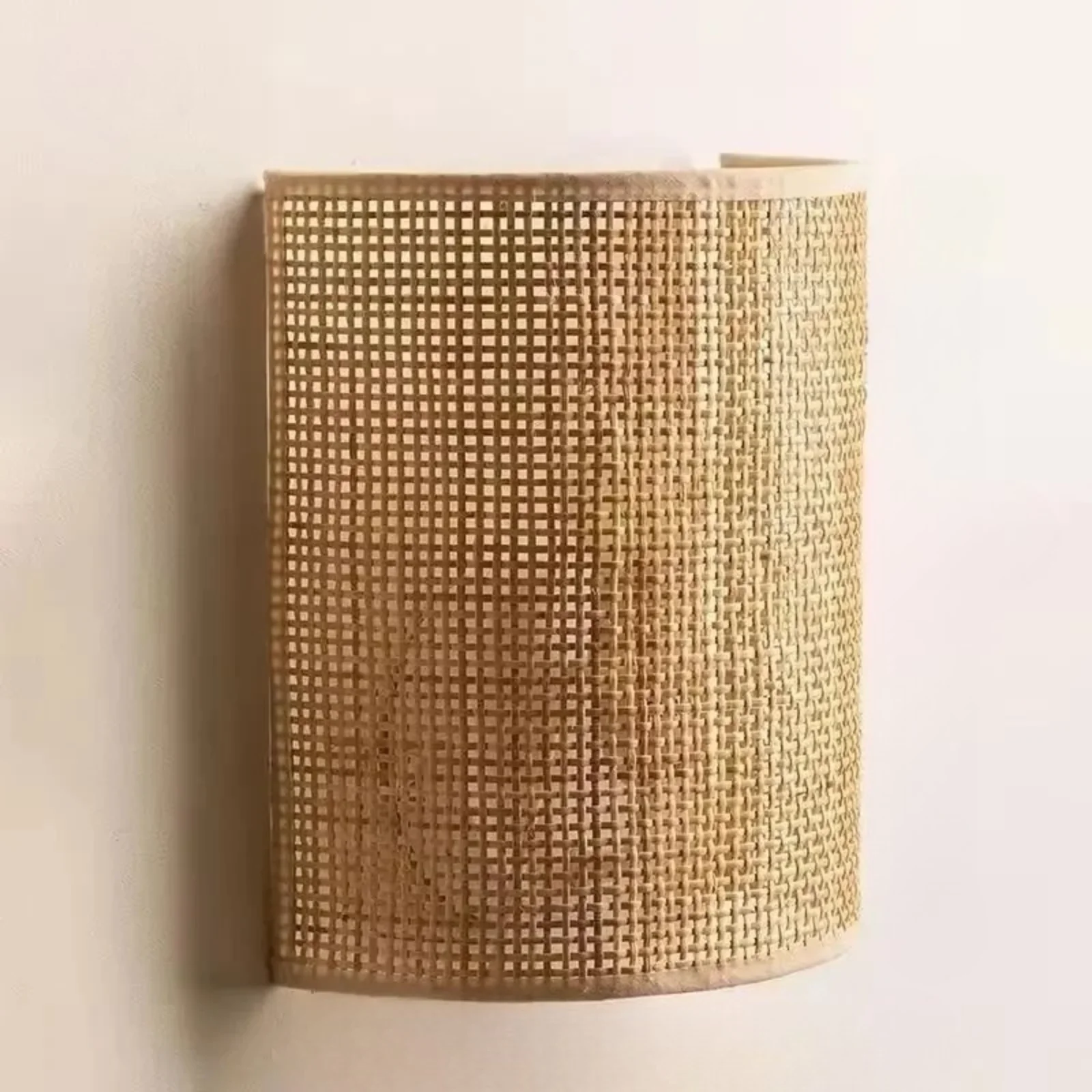 Vintage Rattan Wall Light E27 Handwoven Rope Sconce for Bedside Living Room - Image 8