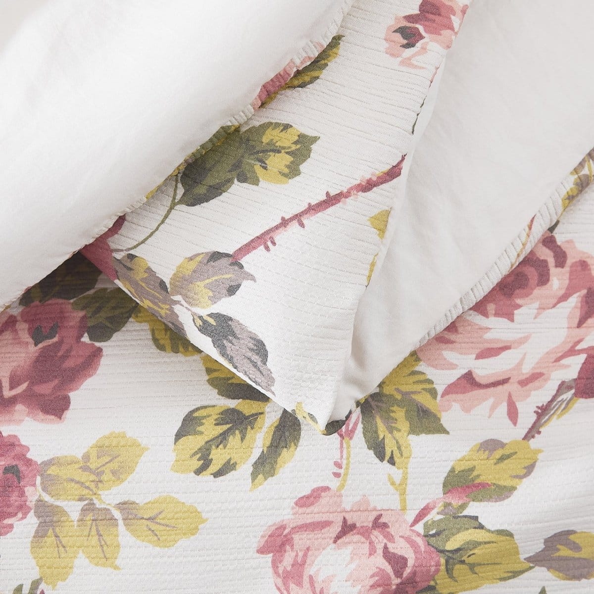 Vintage Rose Comforter Set - Image 8