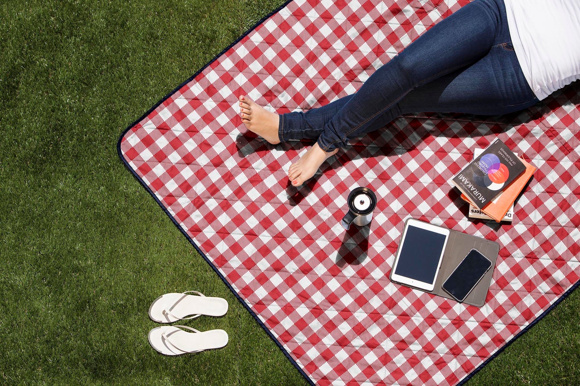 Vista Outdoor Picnic Blanket & Tote - Image 11