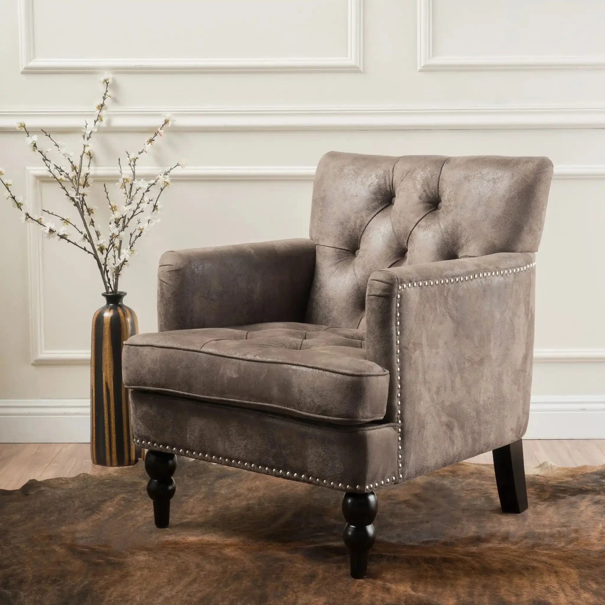 Vitality - Club Chair With Button Tufted Diamond Stitching And Turned Legs - Image 8