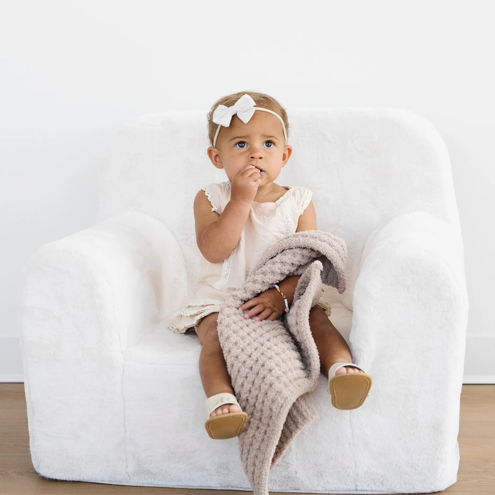 Waffle Knit Mini Blankets - Image 12