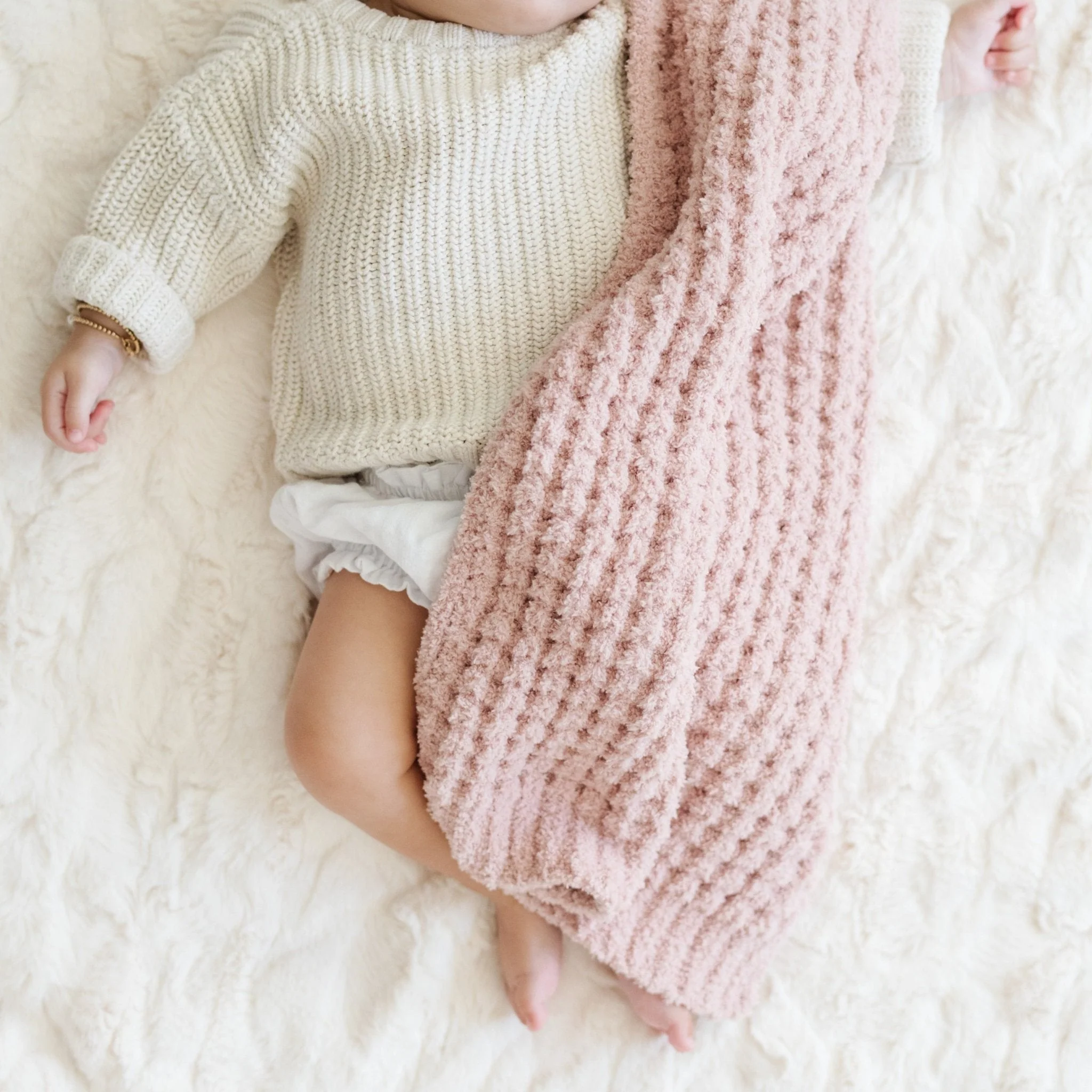 Waffle Knit Mini Blankets - Image 5