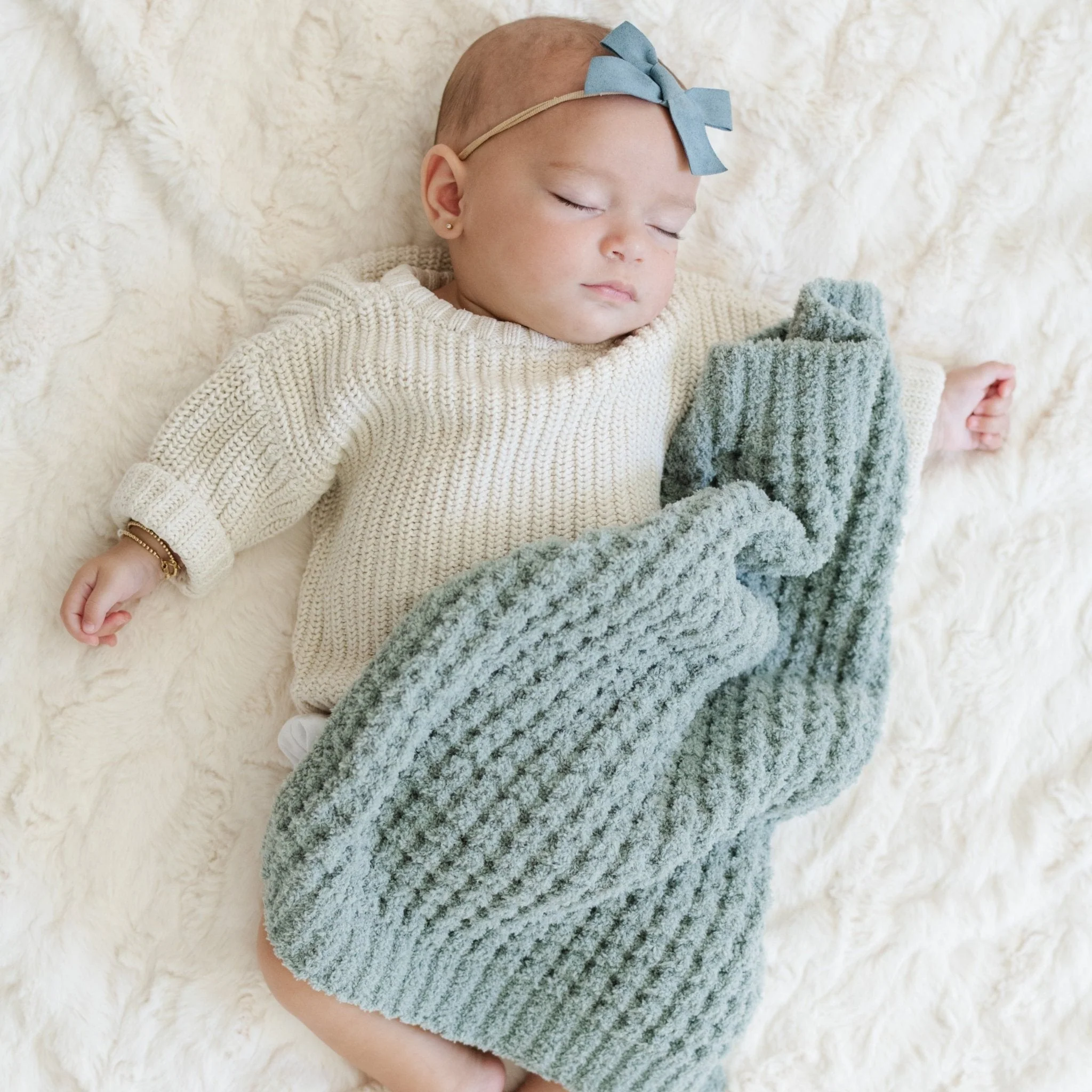 Waffle Knit Mini Blankets - Image 6