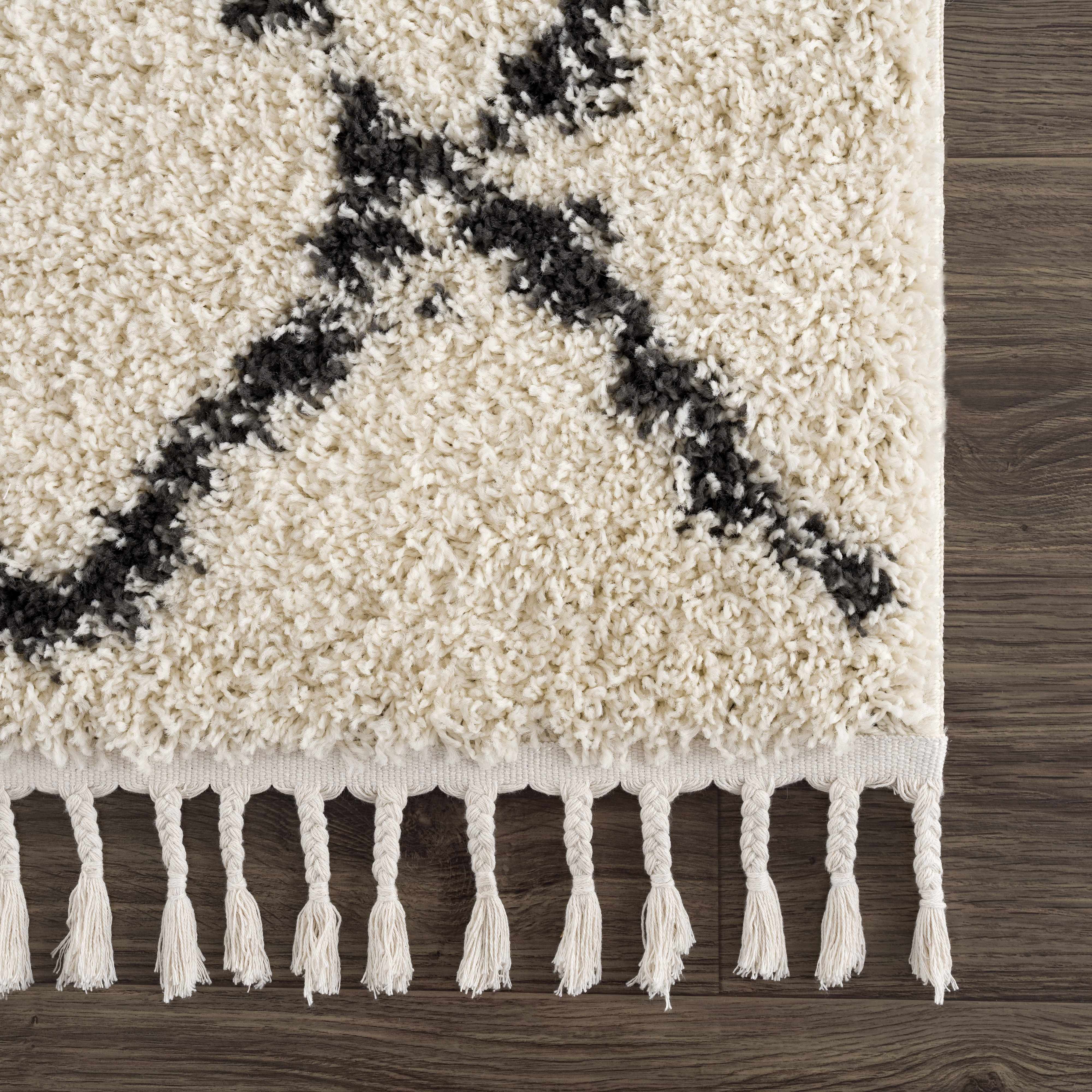 Wallagrass Moroccan Shag Rug - Clearance - Image 10