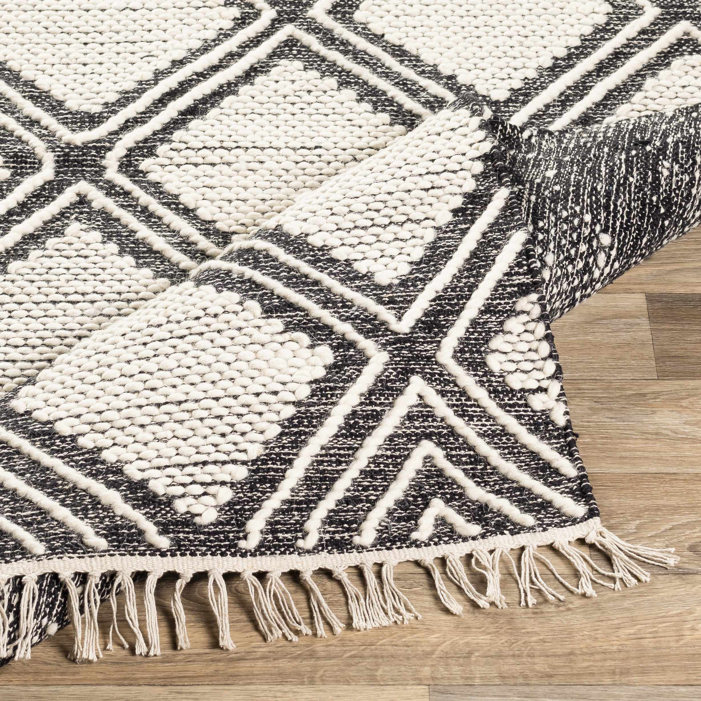 Wausa Area Rug - Clearance - Image 6