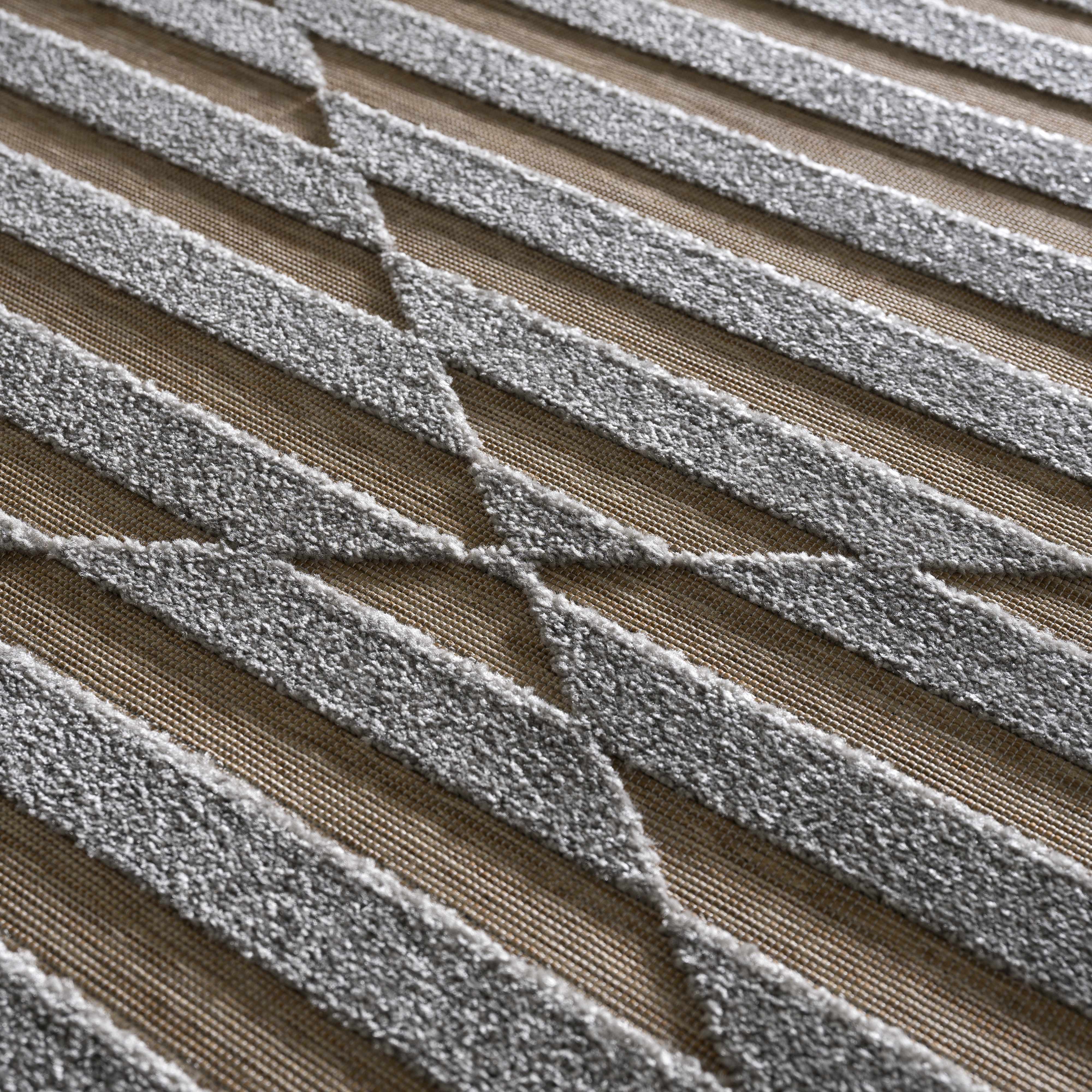 Webuye 3D Outdoor Area Rug - Clearance - Image 11