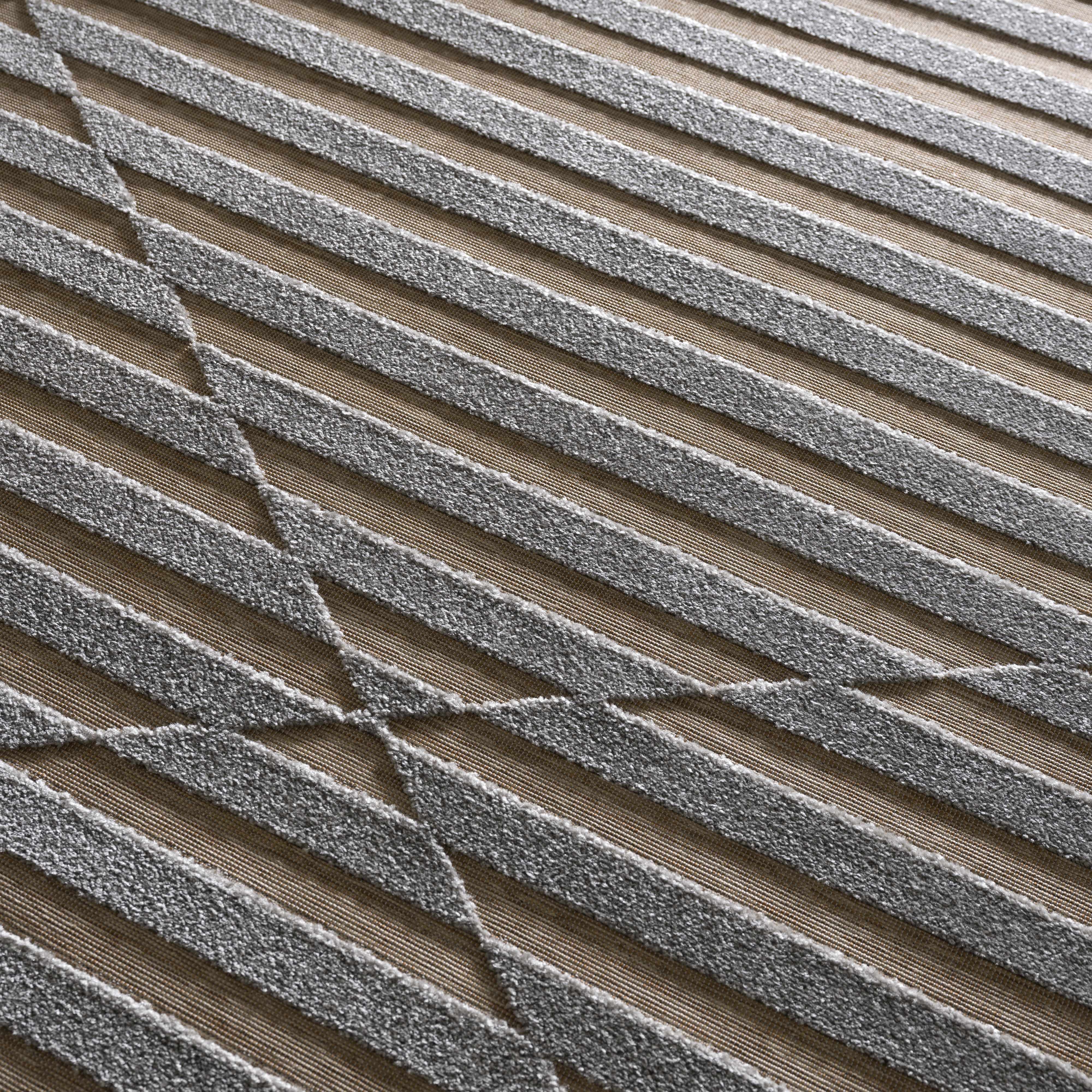 Webuye 3D Outdoor Area Rug - Clearance - Image 12