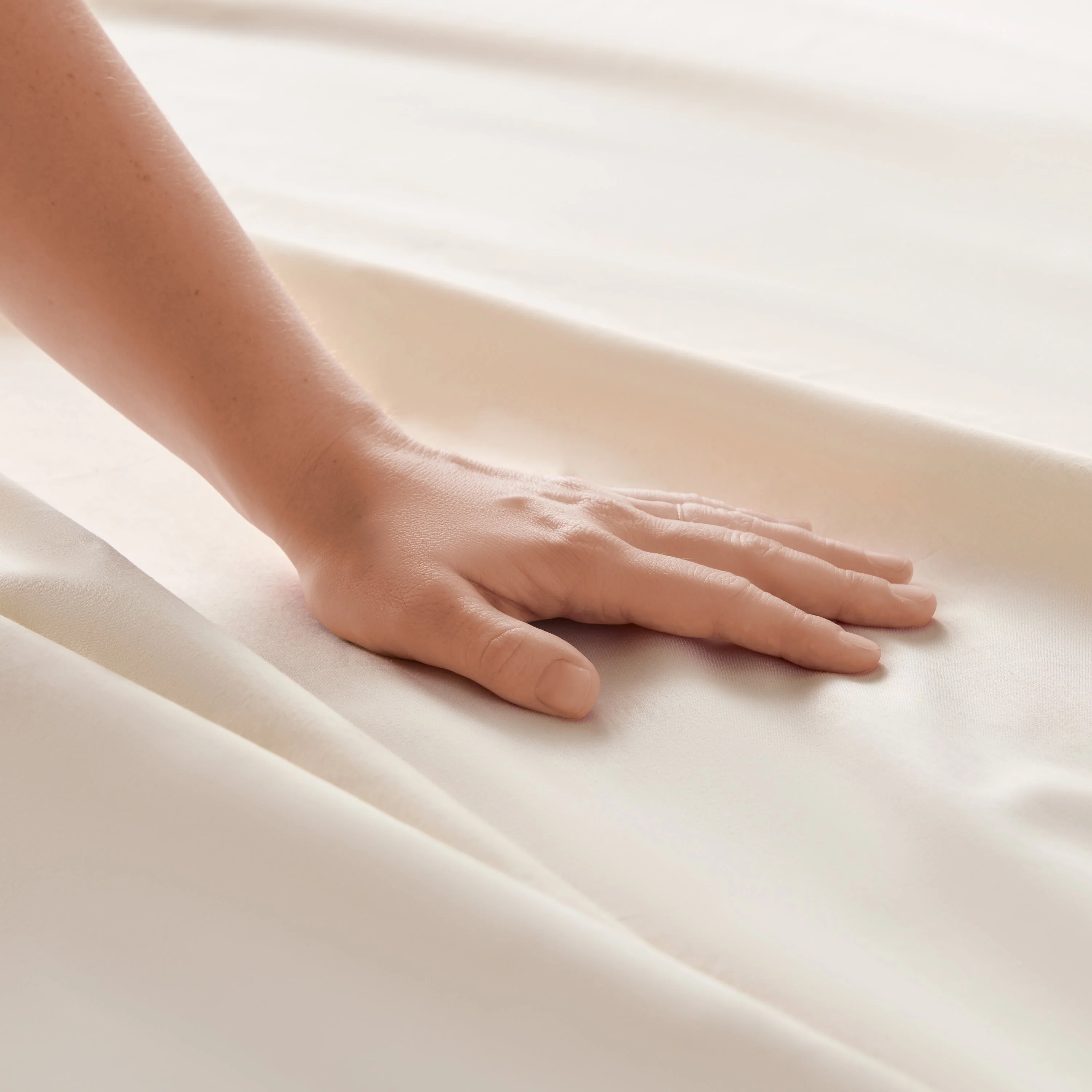 Weekender 200 TC Cotton Sheet Set Twin XL Cream - Image 3