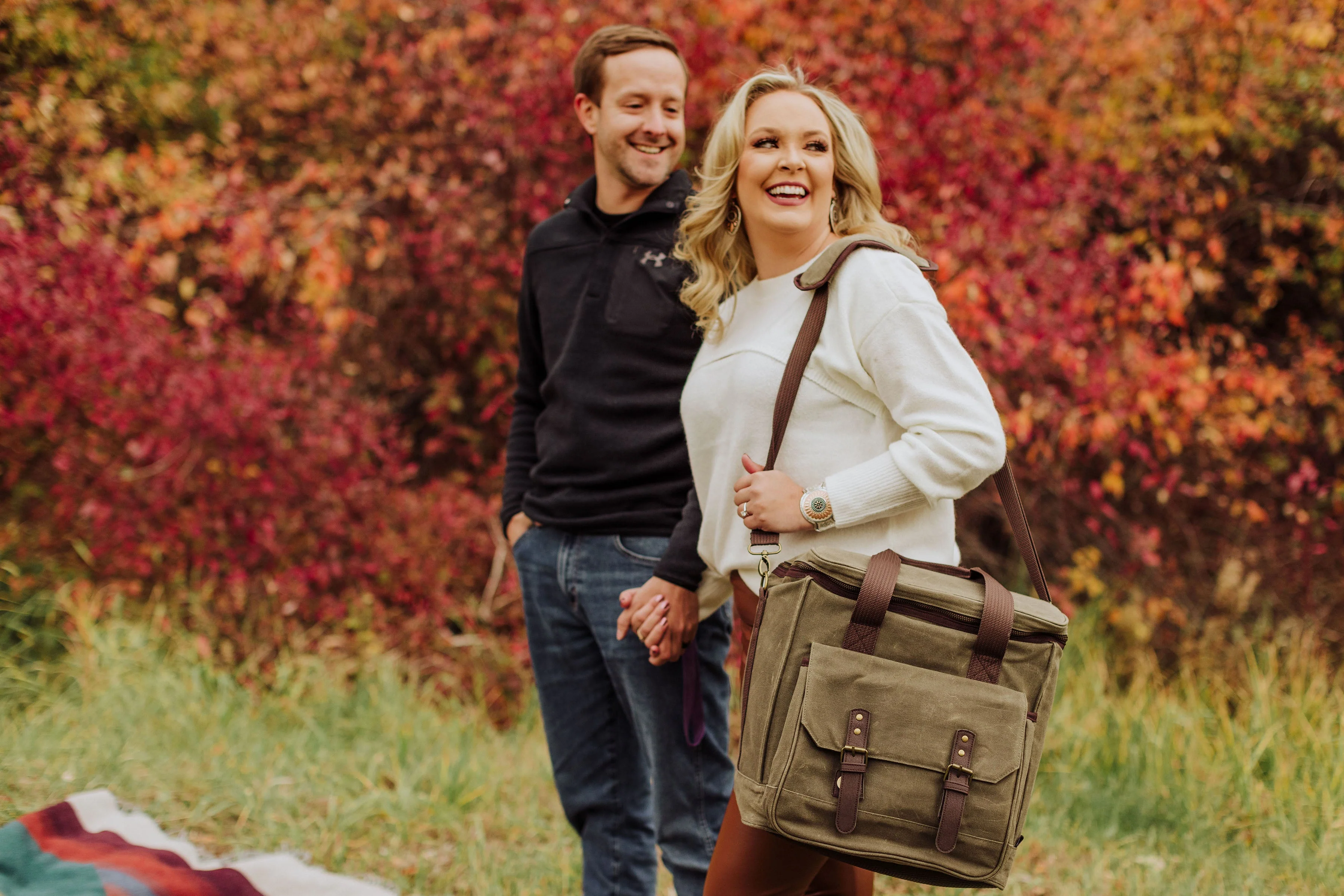 Weekender 6 Bottle Insulated Wine Bag - Image 7