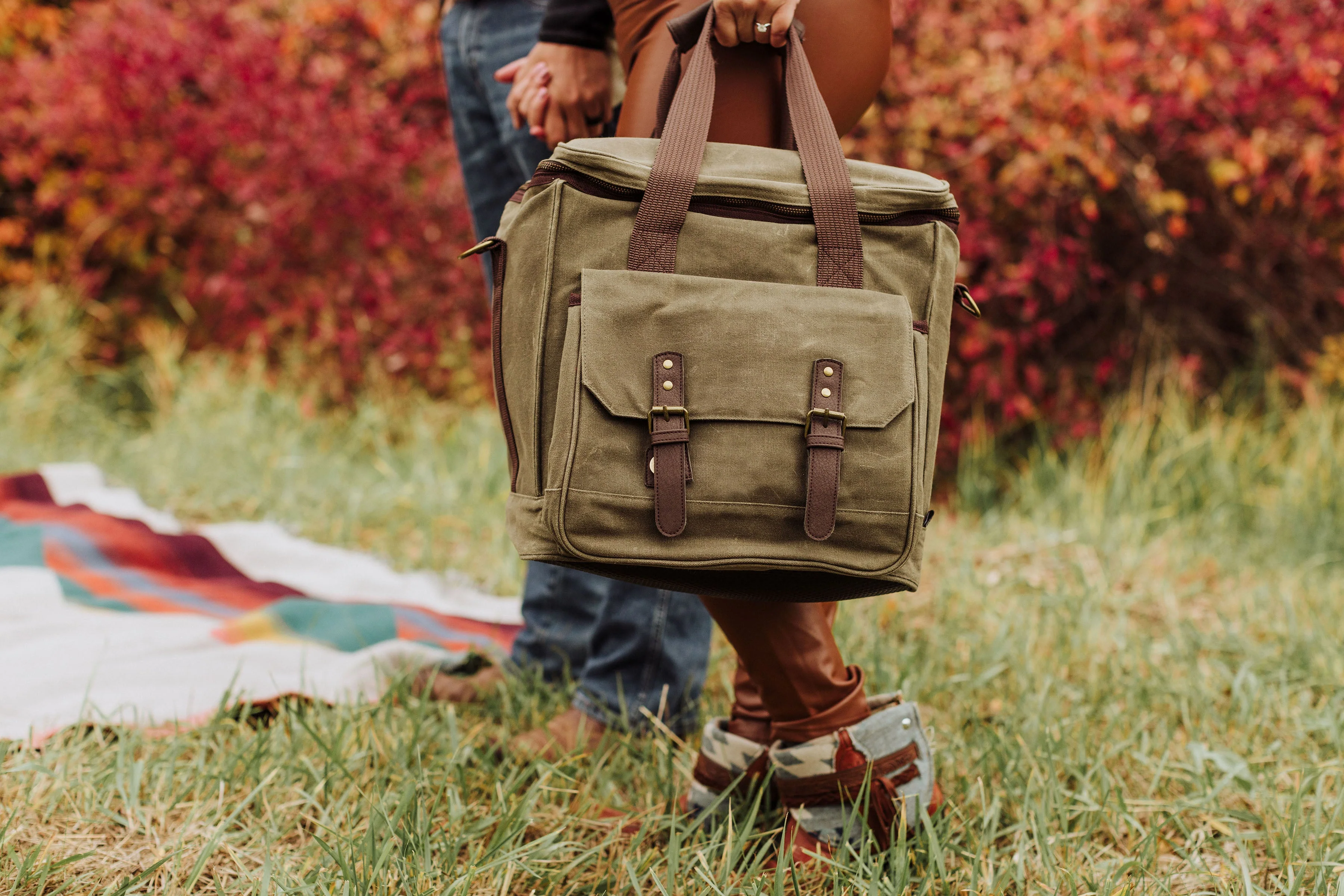 Weekender 6 Bottle Insulated Wine Bag - Image 9
