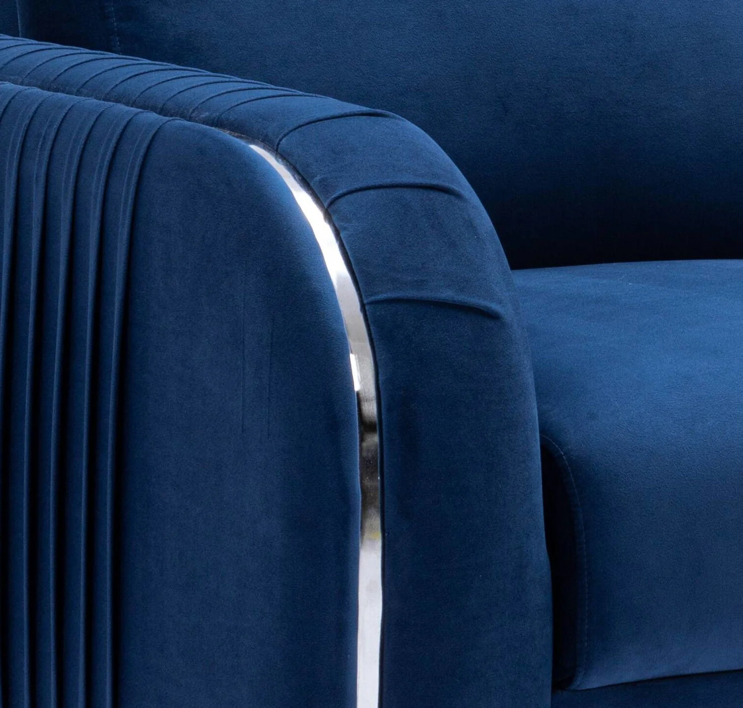 Wenona - Modern Elegance Sofa - Image 3