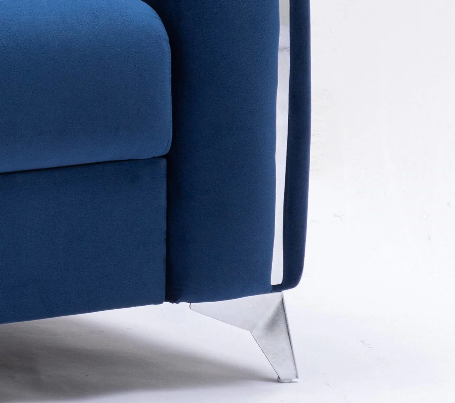 Wenona - Modern Elegance Sofa - Image 6