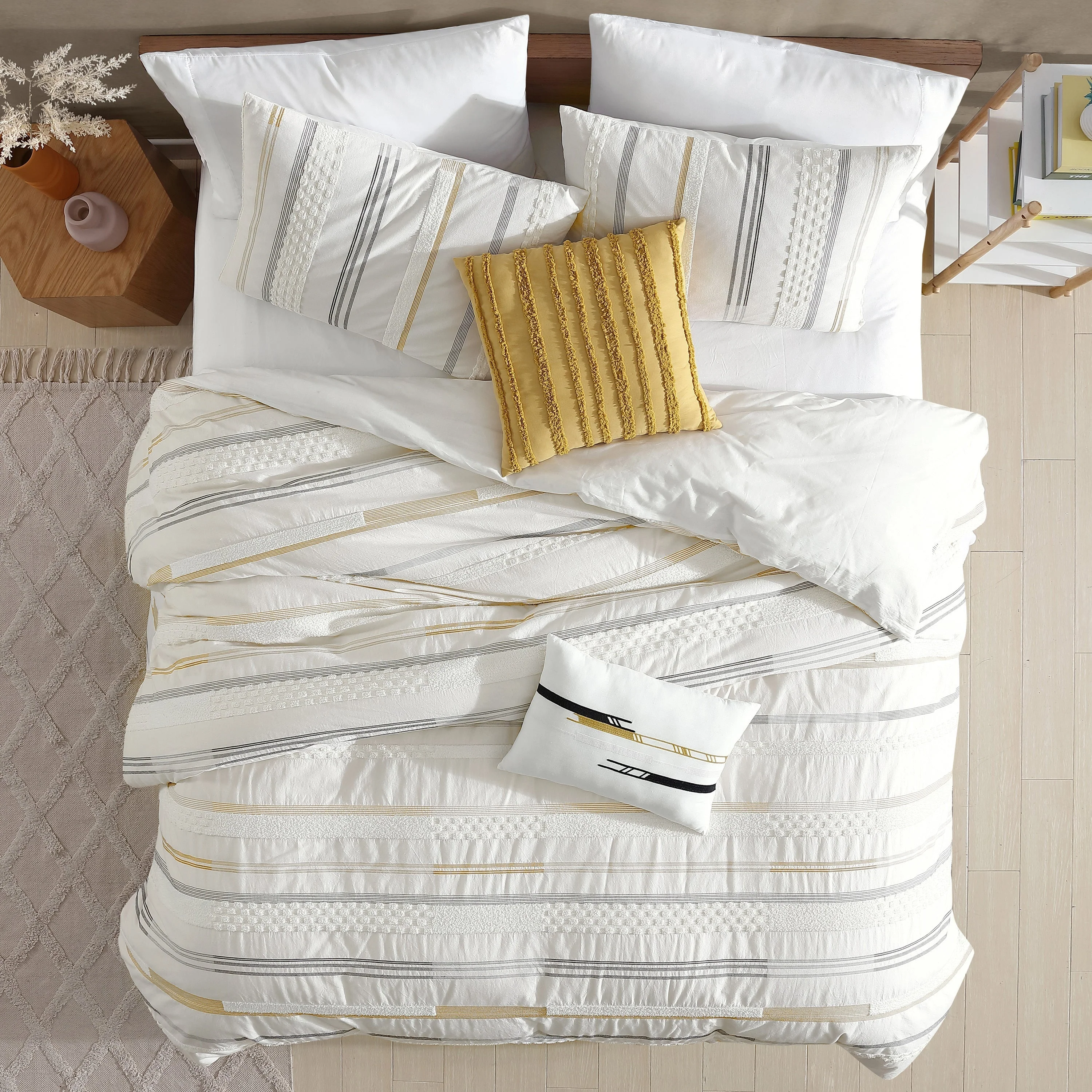 Whitten 6 PC Comforter Cover Set King - Image 2